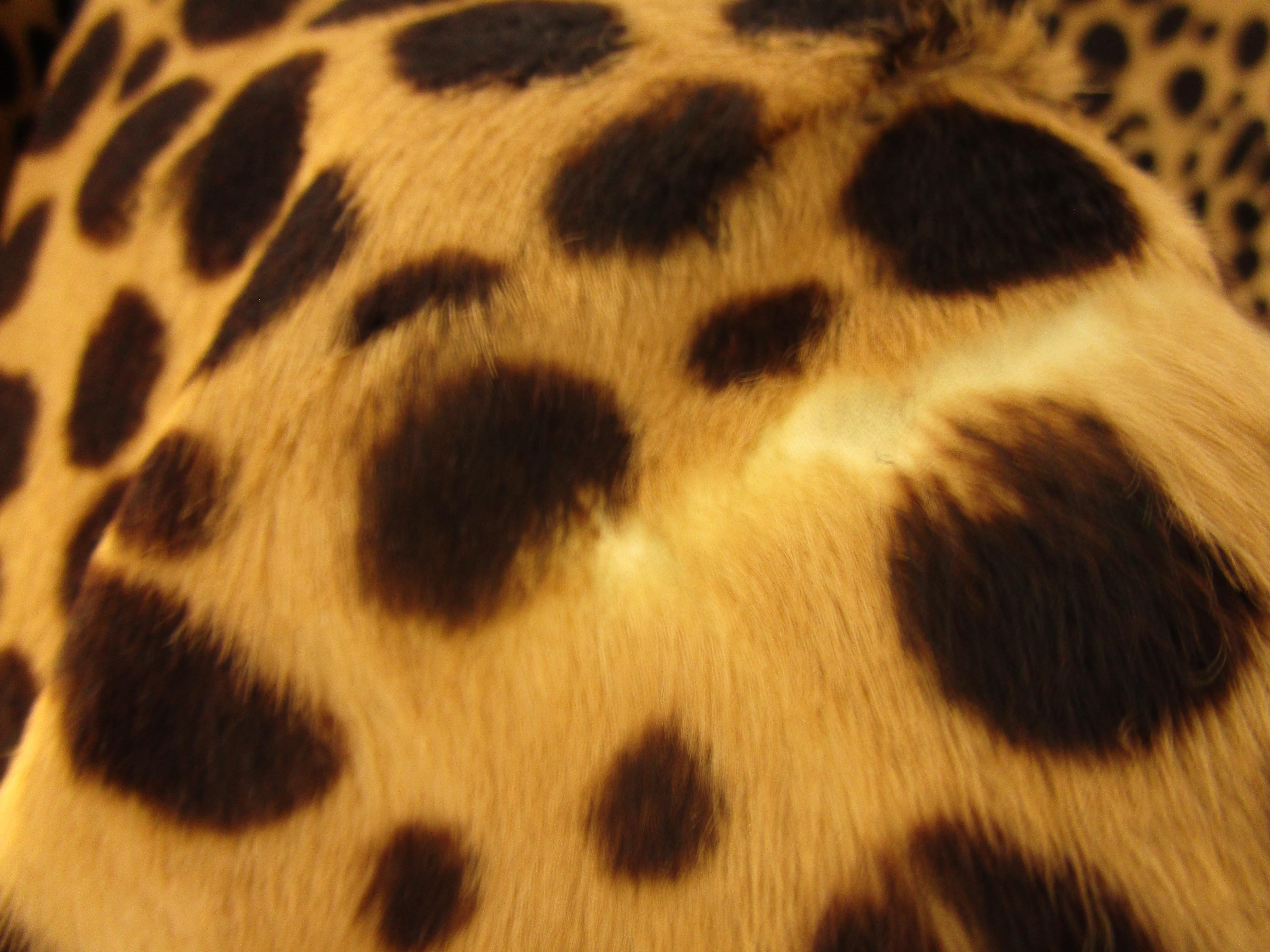 Vintage Leopard Print Calf-skin and Mink Trim Coat with Belt For Sale 9