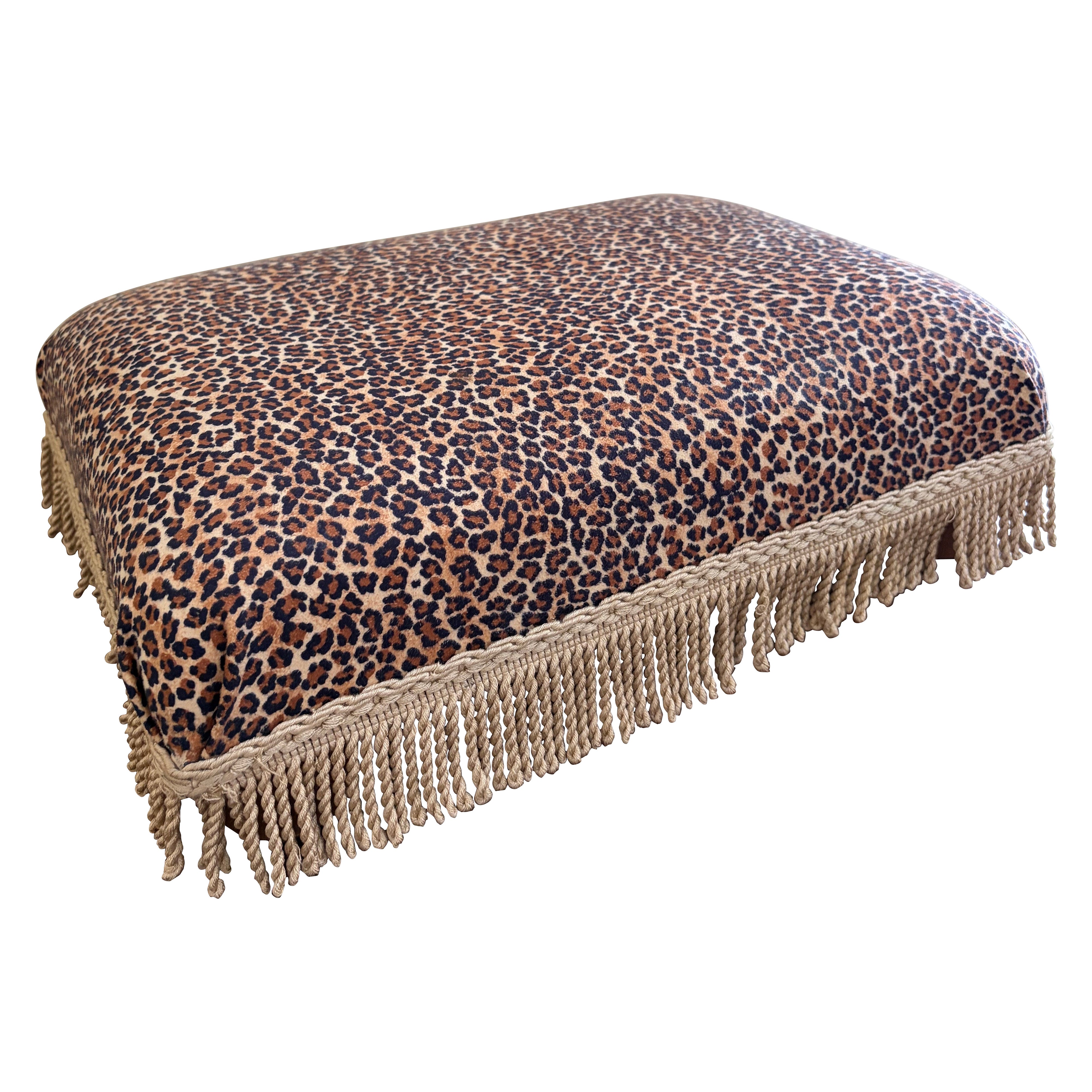 Vintage Leopard Print Footstool with Gold Fringe en venta