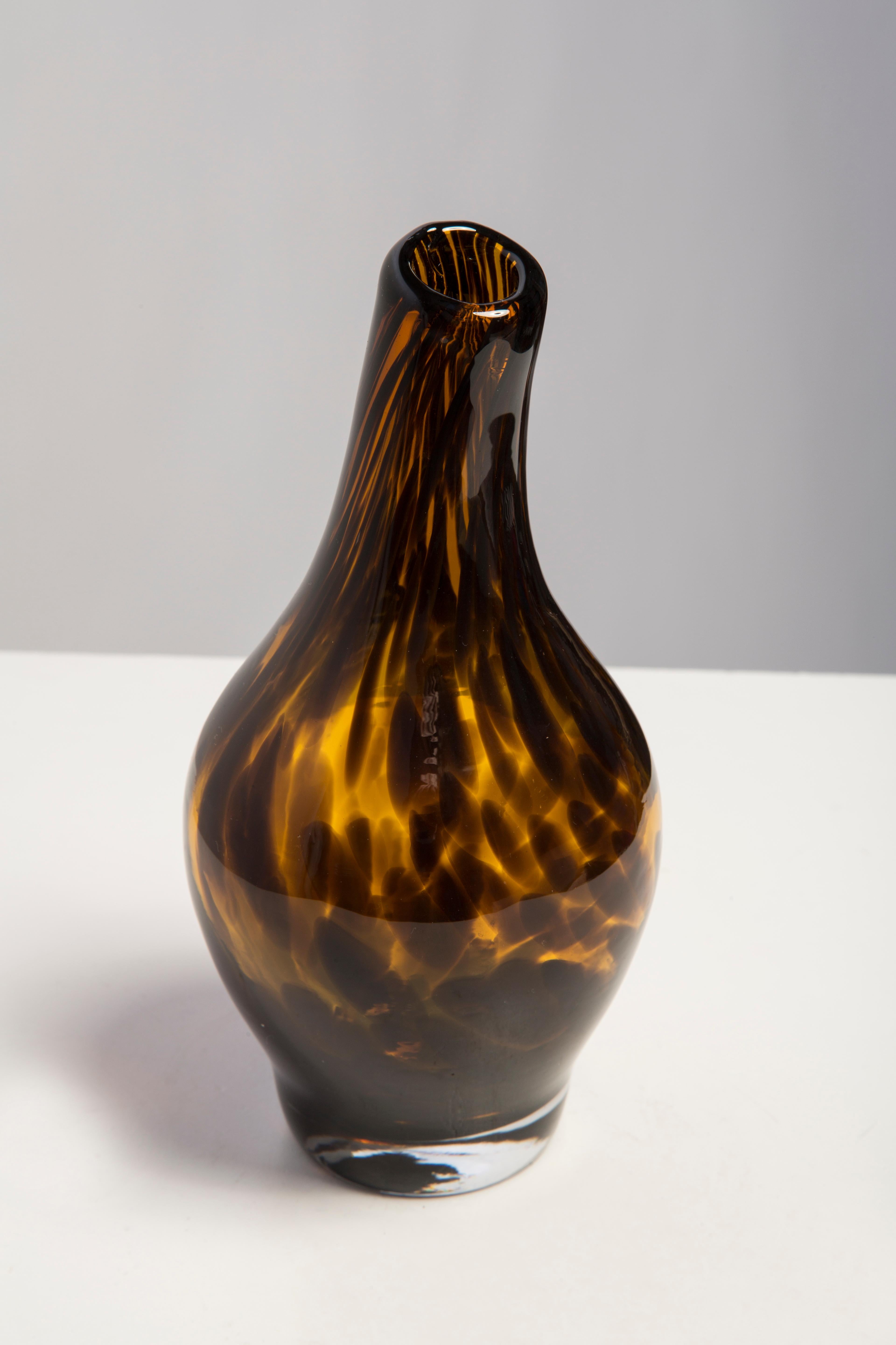 Vintage Leopard Small Brown Vase, 20th Century, Europe, 1960s For Sale 6