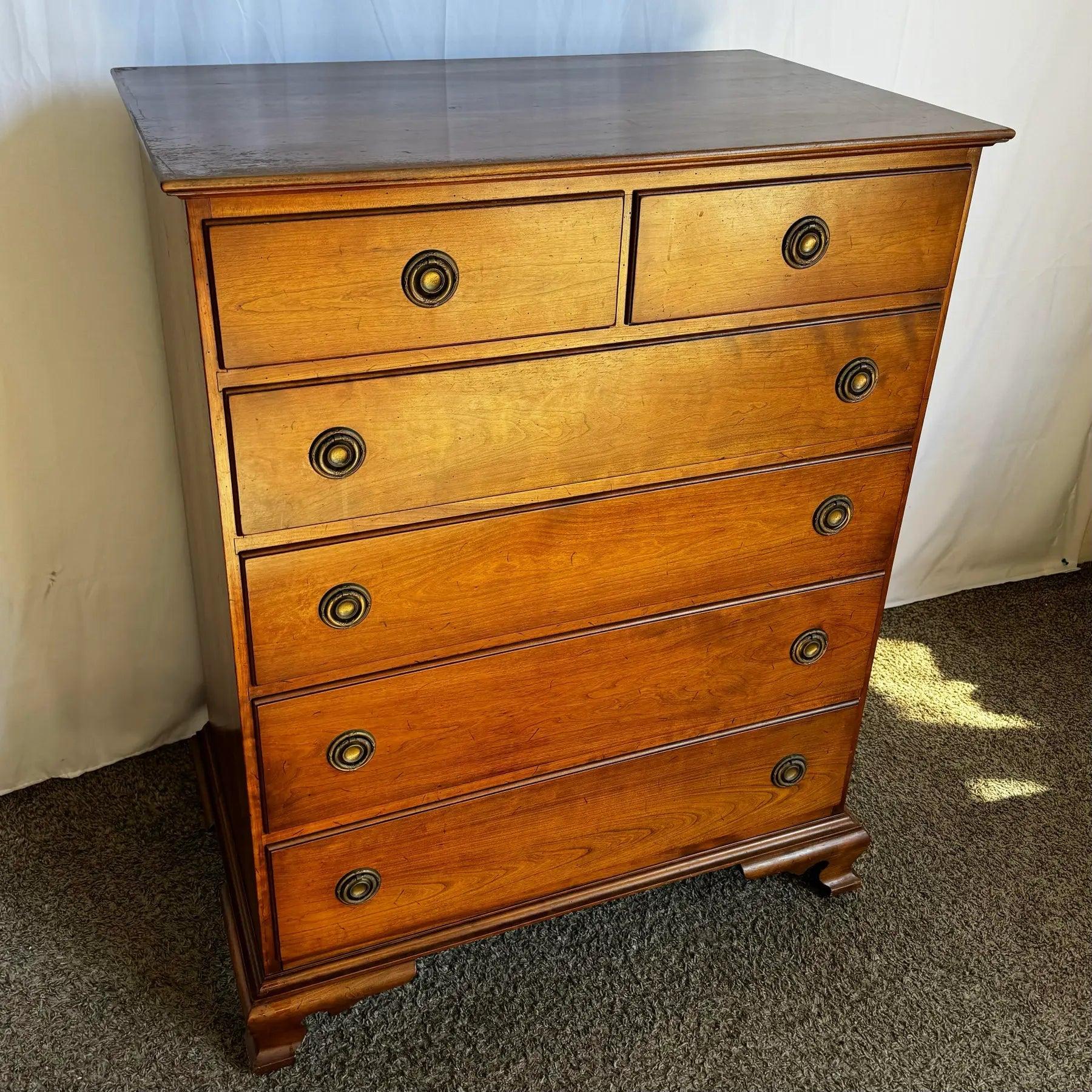Vintage Leopold Stickley Highboy Dresser With Mirror - 2 Pieces For Sale 4