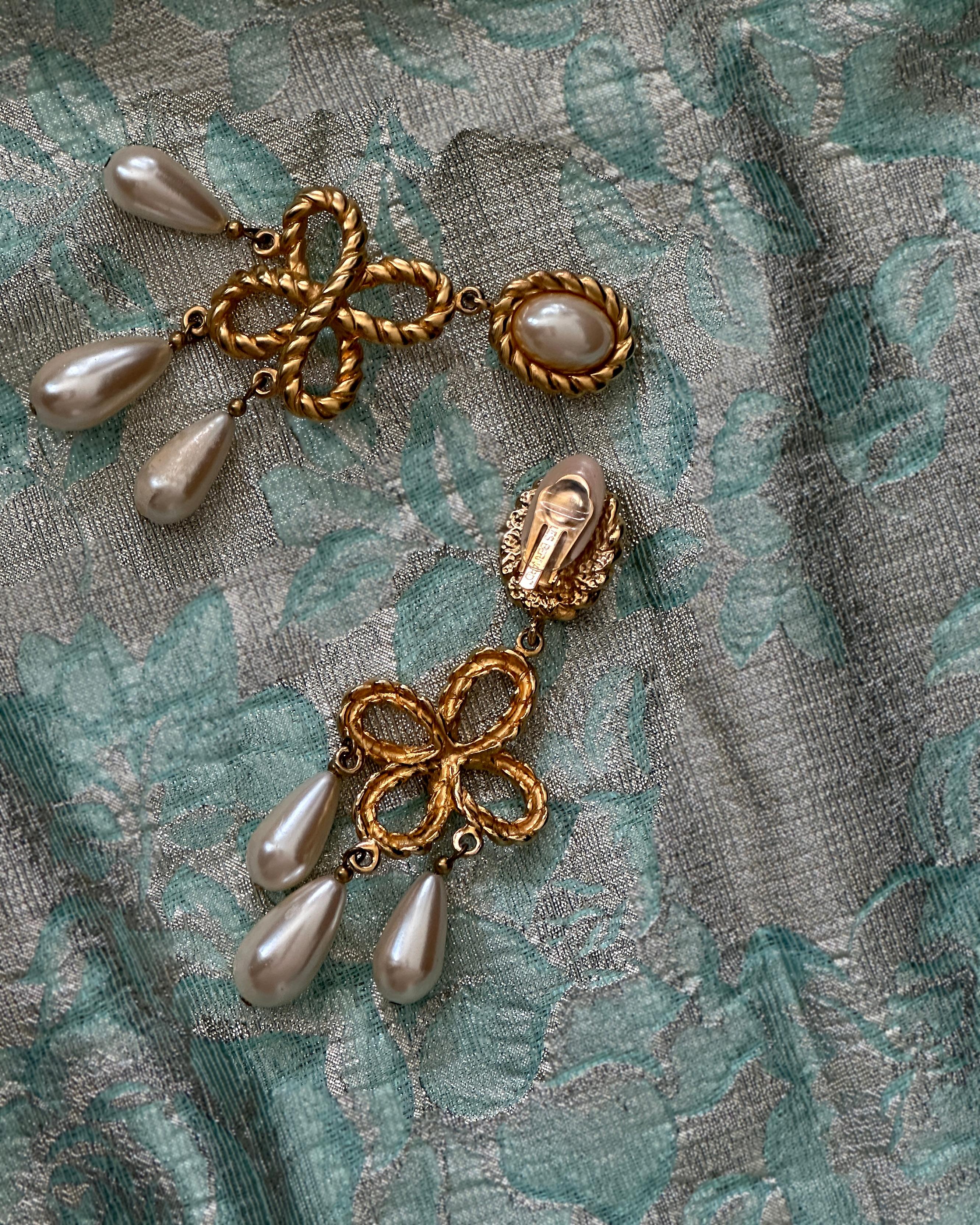 Vintage Les Bernard Gold and Pearl Chandelier Earrings 2