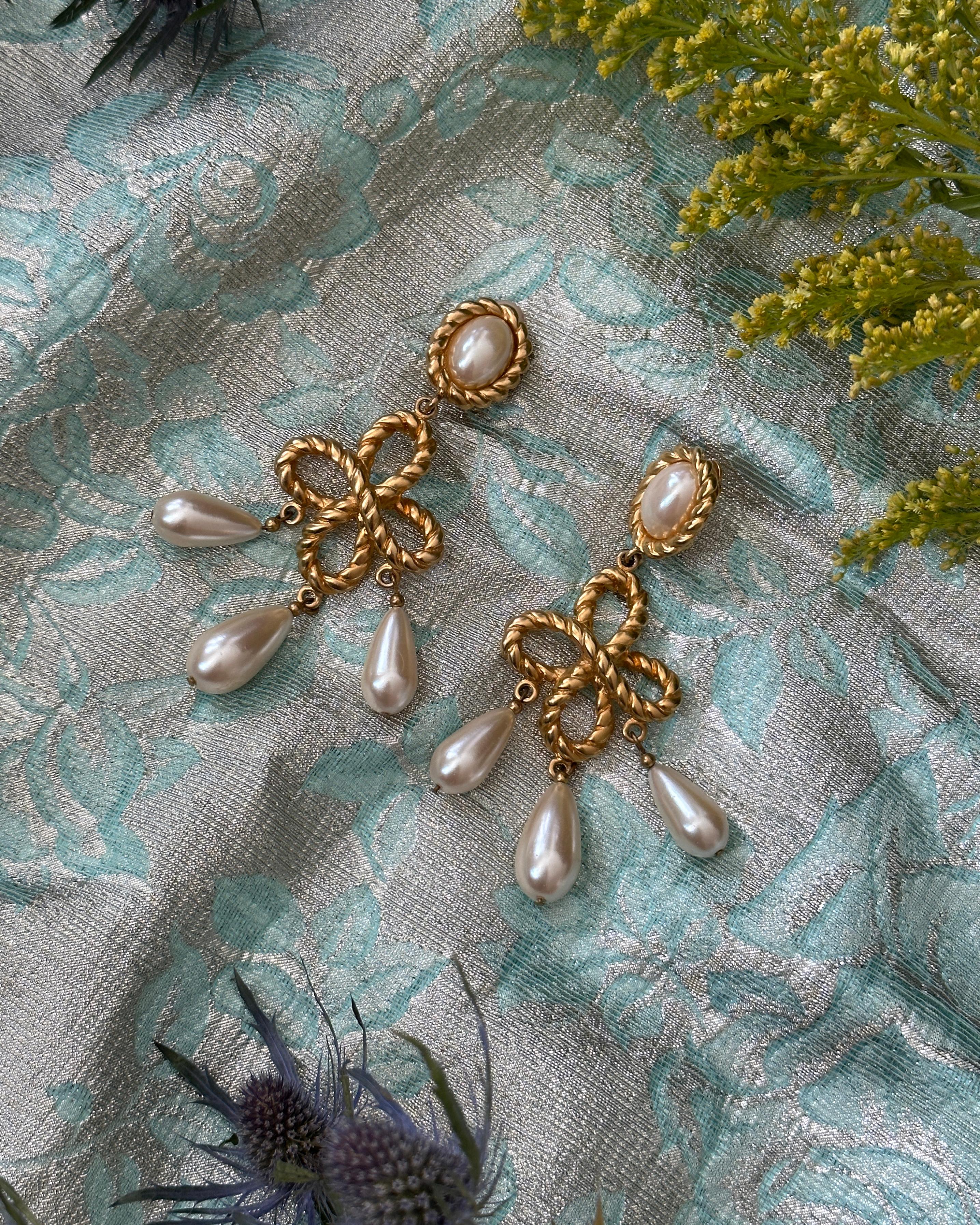 Women's or Men's Vintage Les Bernard Gold and Pearl Chandelier Earrings