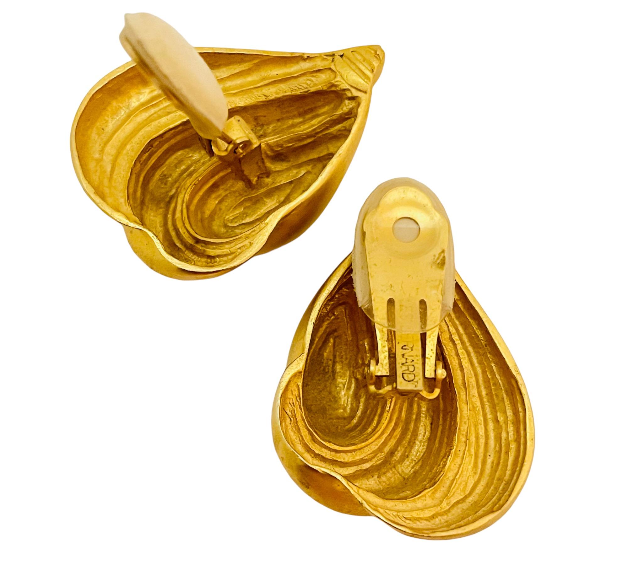 Vintage LES BERNARD signed huge matte gold modernist designer runway earrings In Good Condition For Sale In Palos Hills, IL