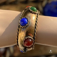 Vintage les Bernards earrings