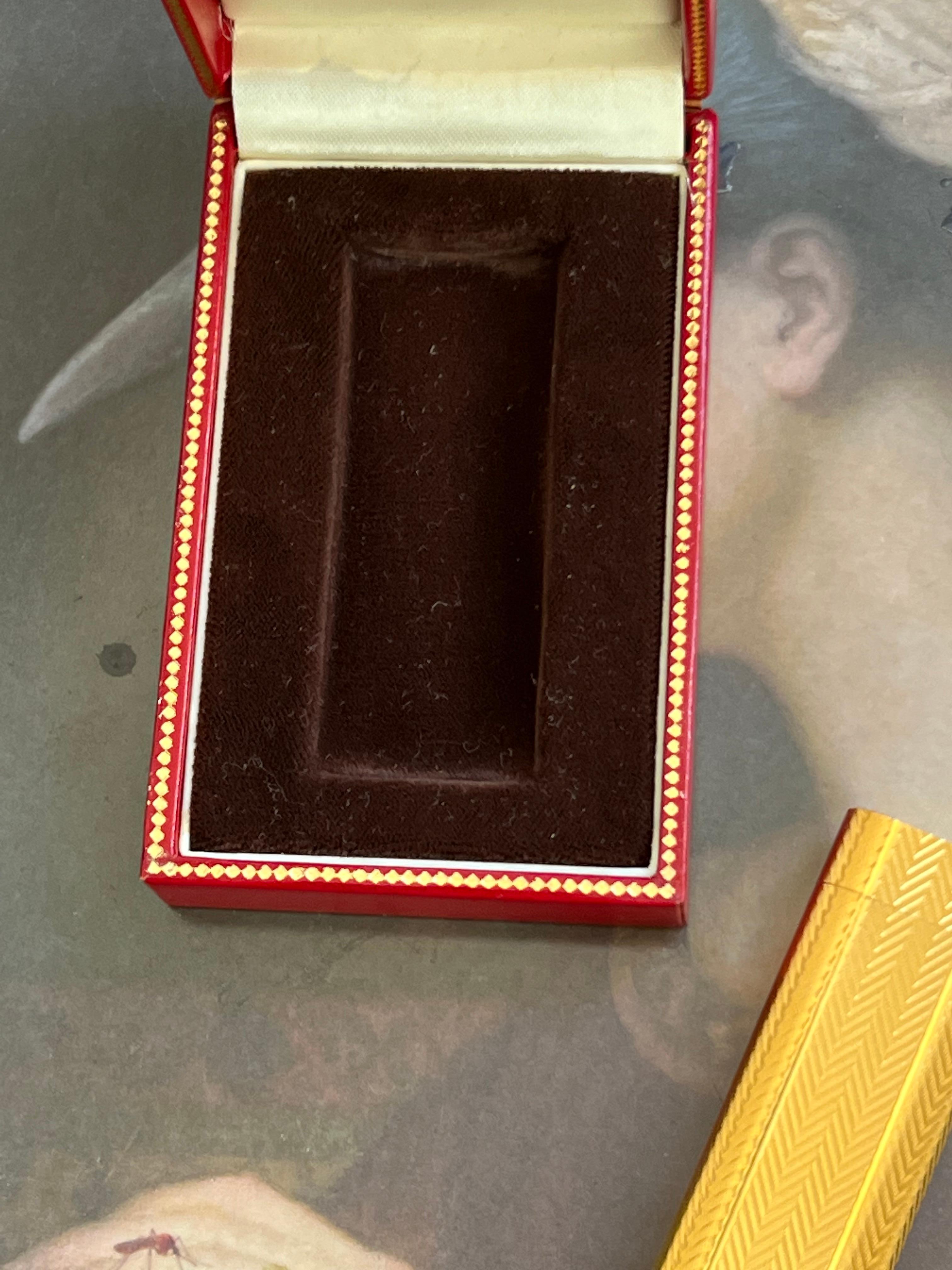Briquet vintage Les Must de Cartier Paris plaqué or 18 carats avec étui d'origine en vente 1
