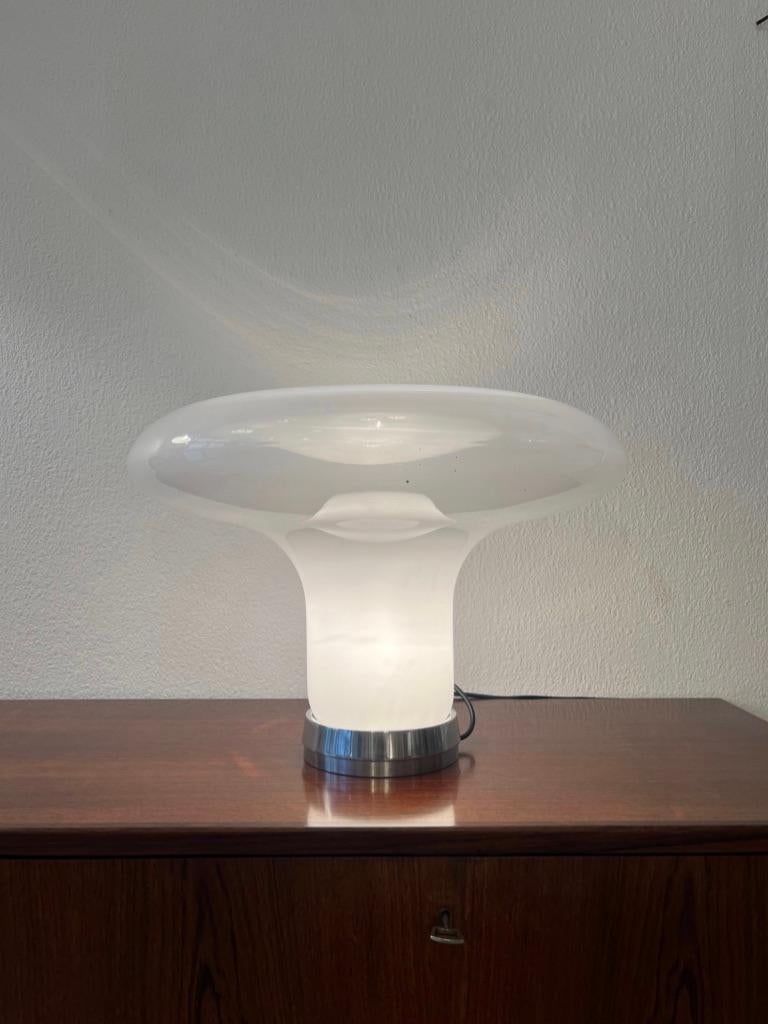 Lampada da tavolo Lesbo vintage di Angelo Mangiarotti per Artemide, Italia, 1968 ca. in vendita 3