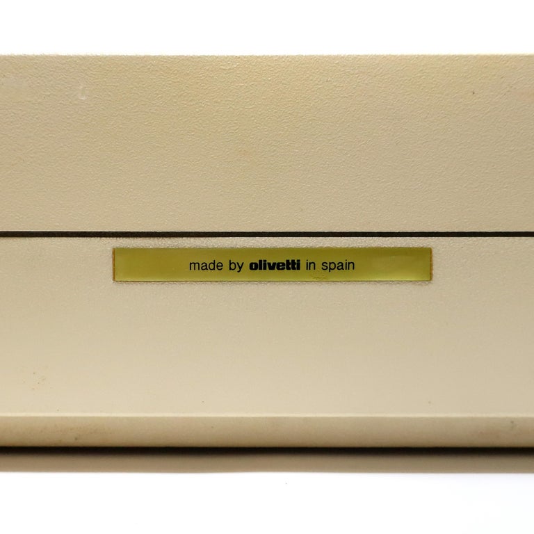 Vintage Lettera 35 Typewriter by Mario Bellini for Olivetti, 1970s For Sale 3
