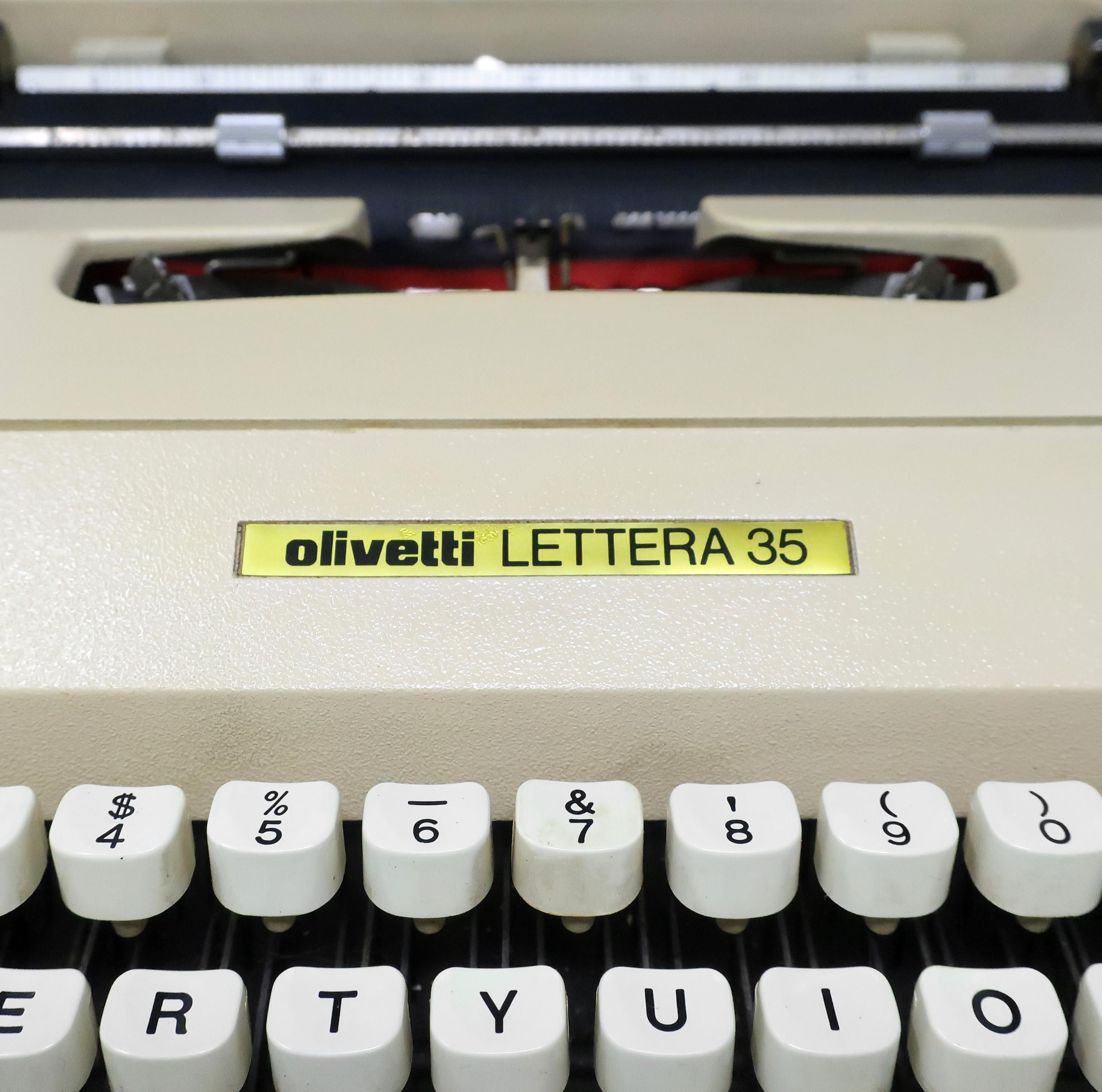 Italian Vintage Lettera 35 Typewriter by Mario Bellini for Olivetti, 1970s