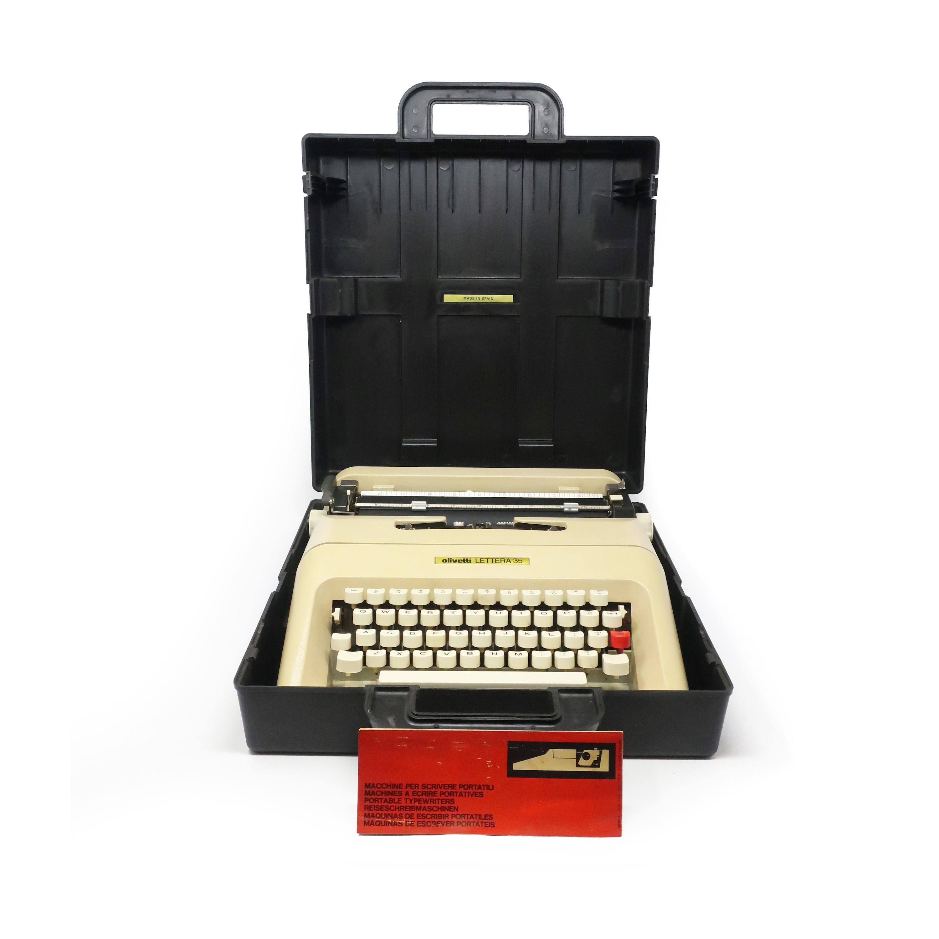 Vintage Lettera 35 Typewriter by Mario Bellini for Olivetti, 1970s 1