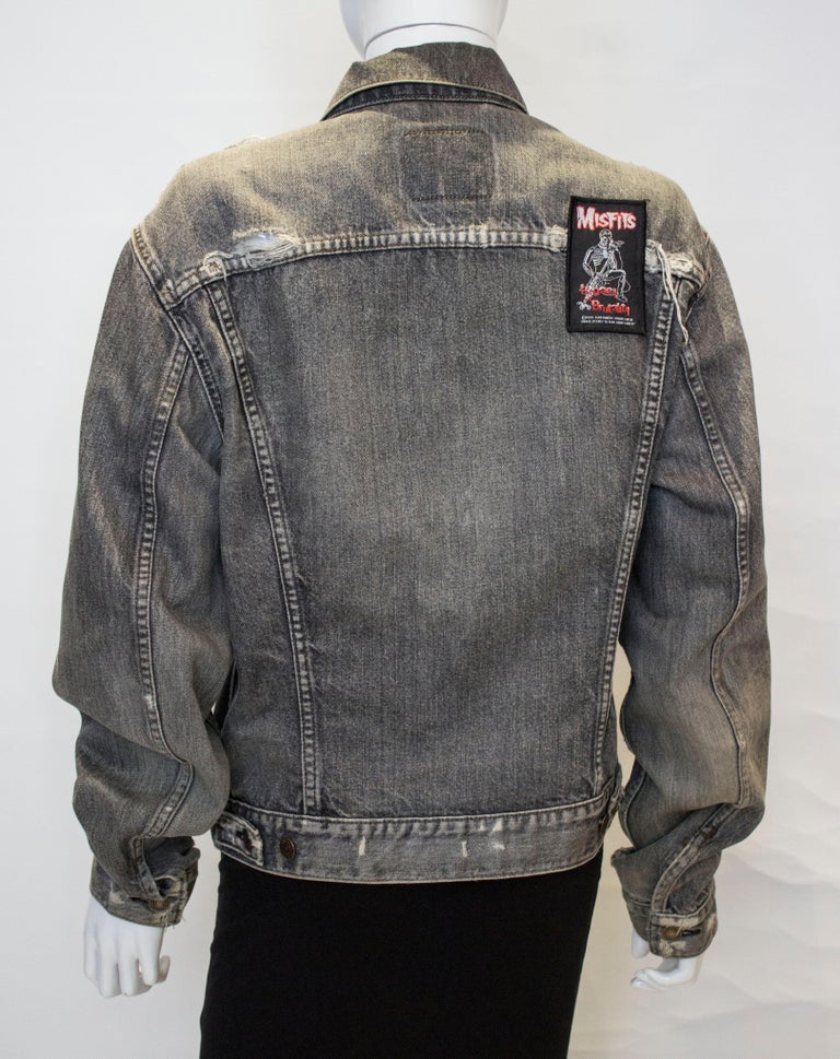 Vintage Levis Dark Denim Jacket For Sale at 1stdibs