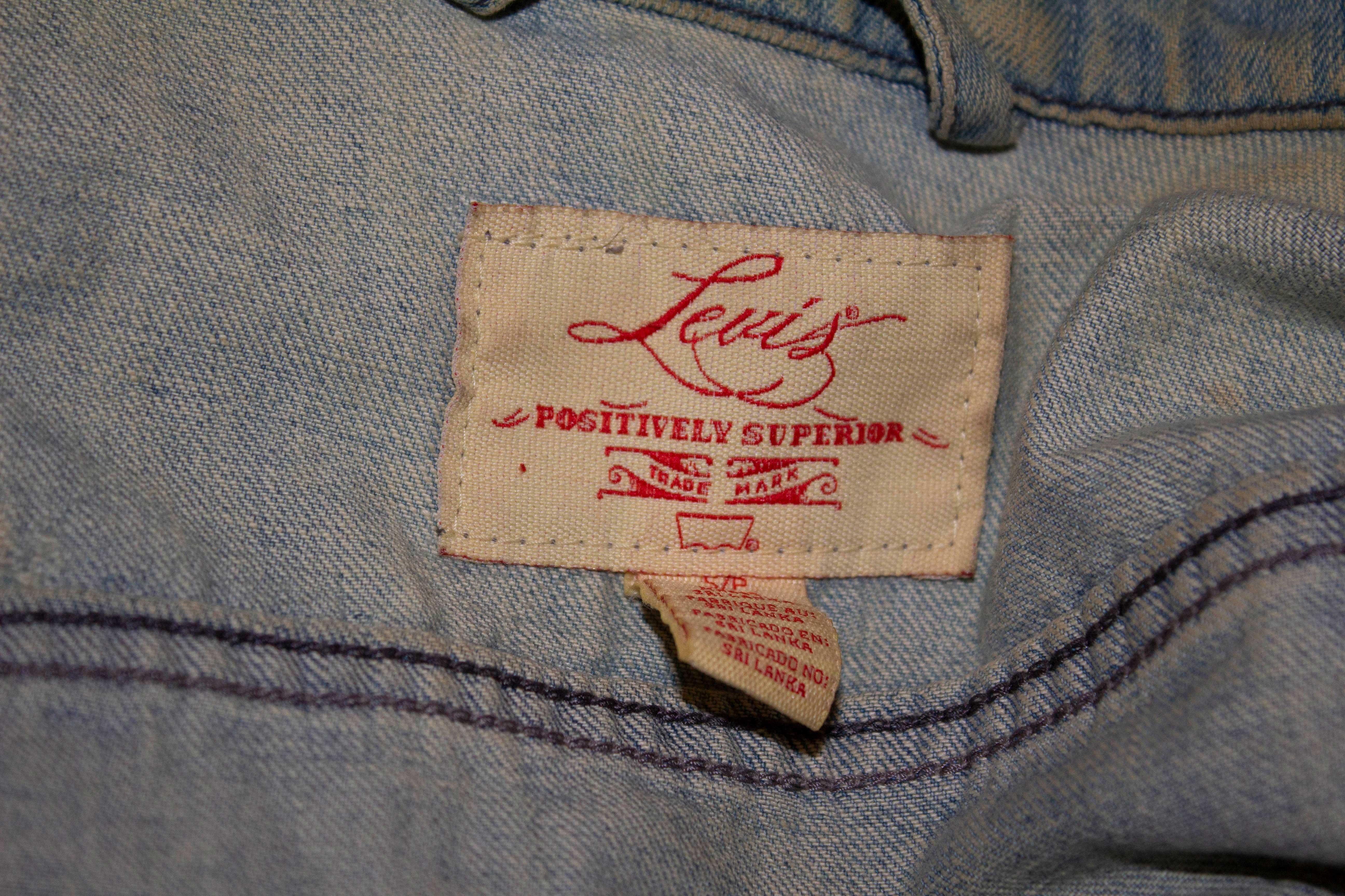 Brown Vintage Levis Jacket with Embroidery on Back For Sale