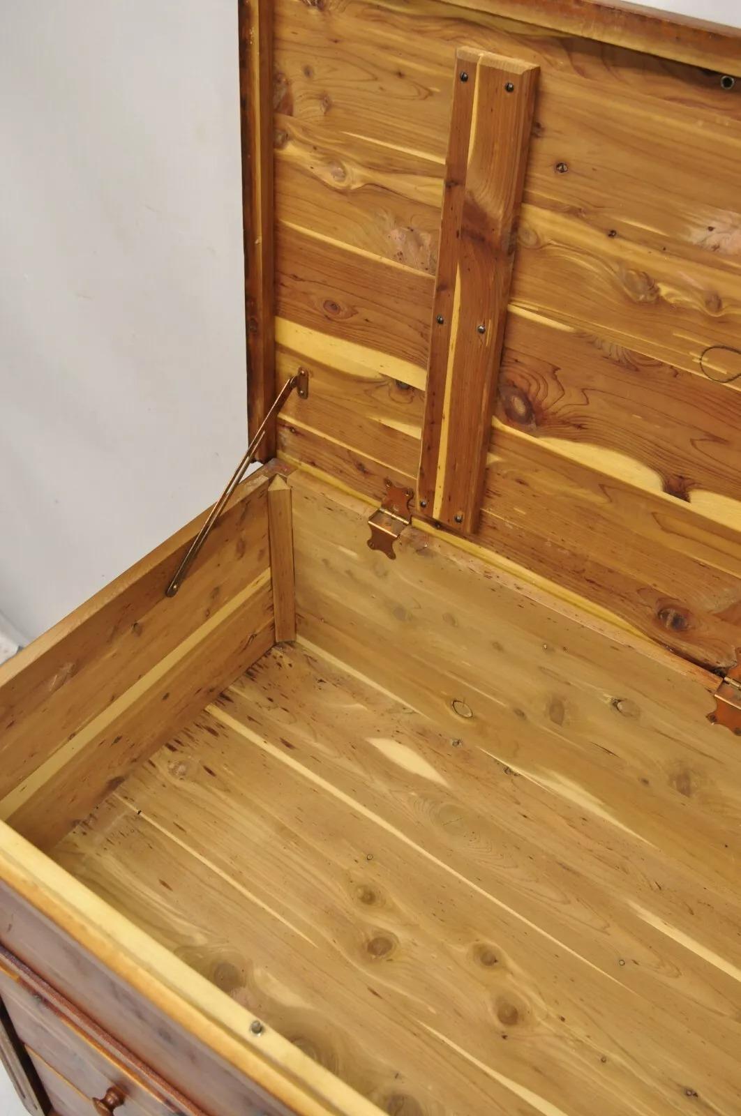 Vintage Lewis & Conger Pine Wood Cedar Lined Blanket Chest Of Drawers Dresser For Sale 2