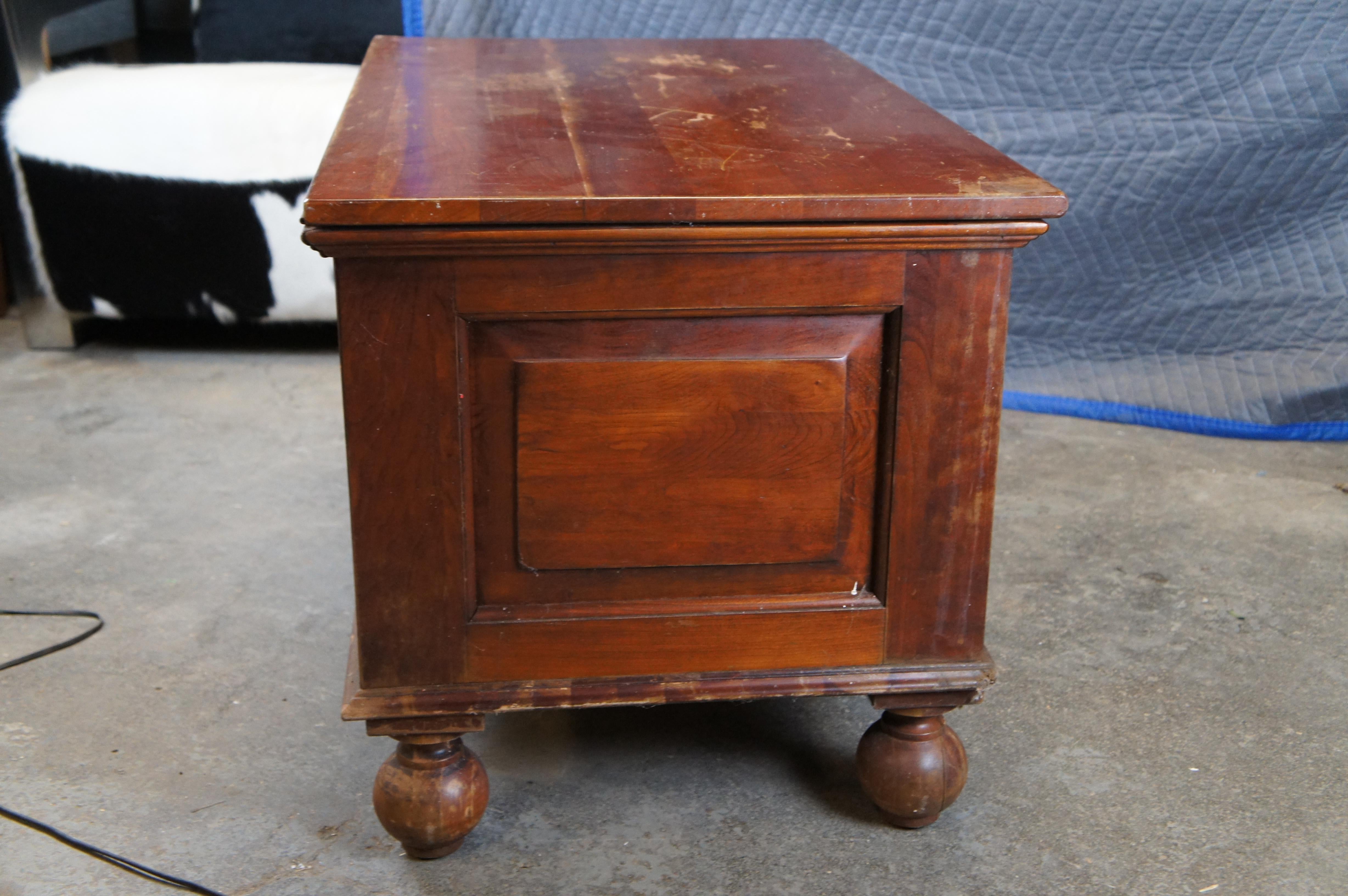 Vintage Lexington Bob Timberlake Cherry Paneled Dowry Trunk Blanket Chest 36