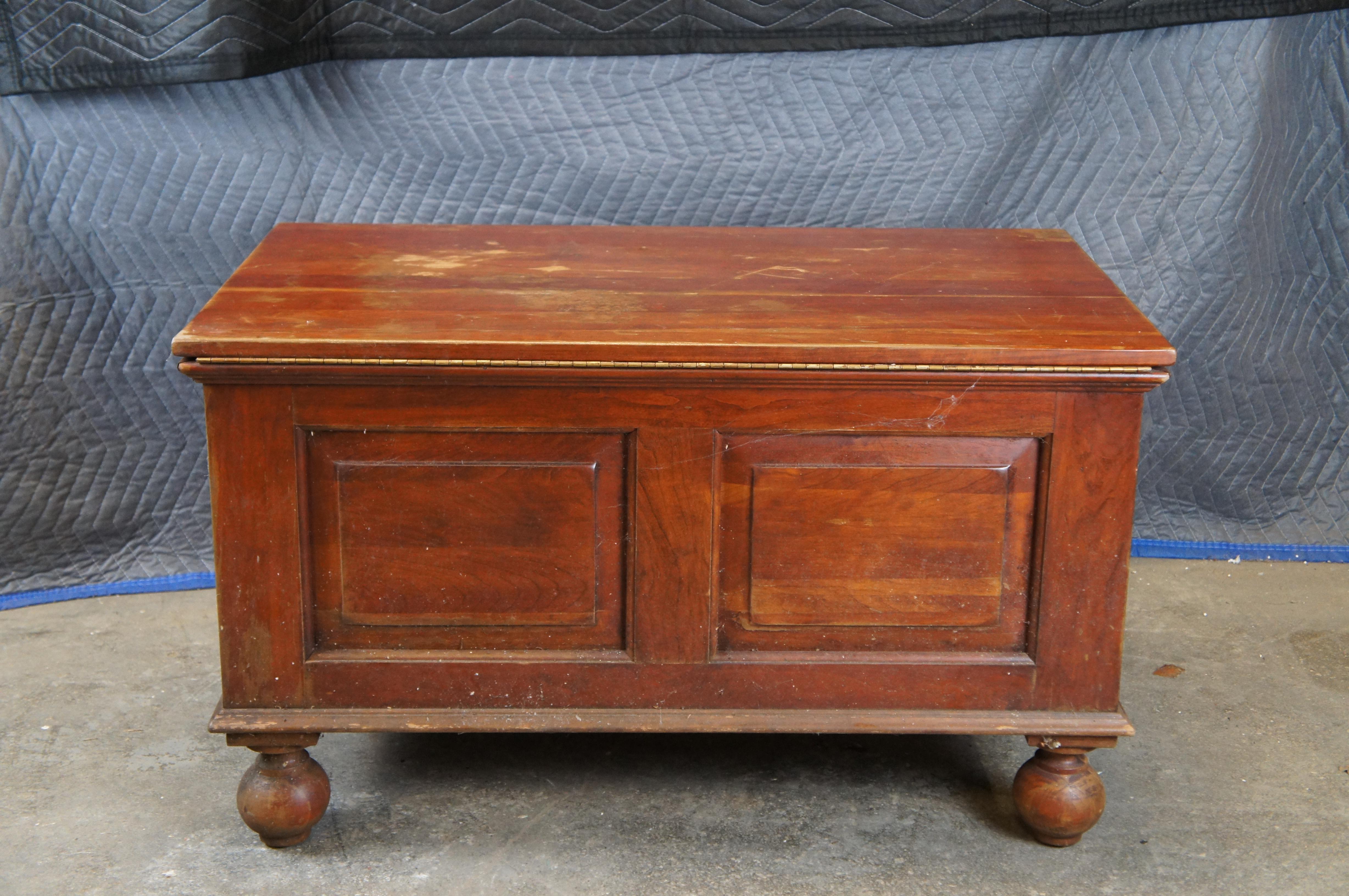 Vintage Lexington Bob Timberlake Cherry Paneled Dowry Trunk Blanket Chest 36