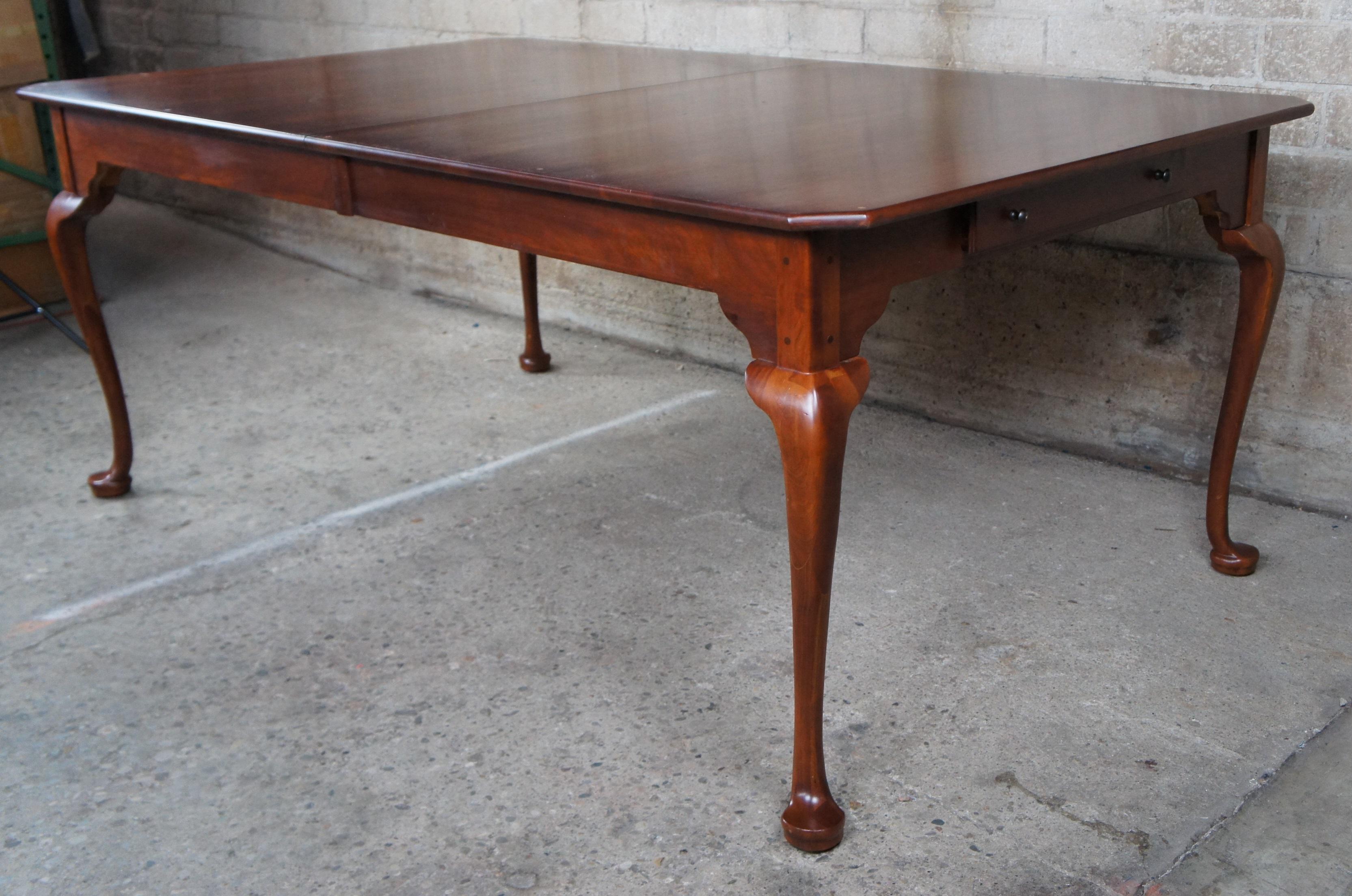 Vintage Lexington Bob Timberlake Cherry Queen Anne Farmhouse Dining Table In Good Condition In Dayton, OH