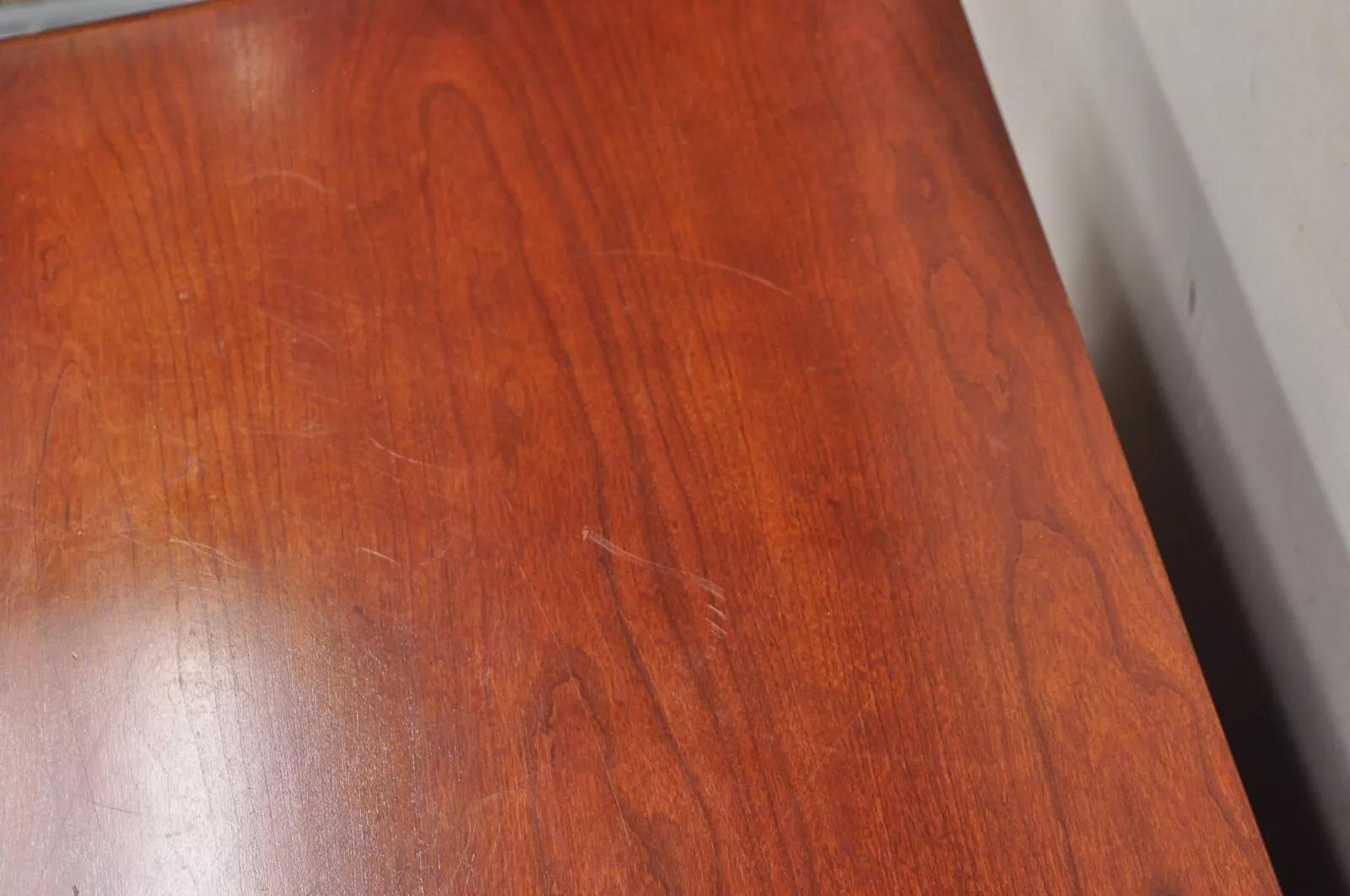 Vintage Lexington Chippendale-Nachttische aus Kirschbaumholz im Vintage-Stil, ein Paar 2