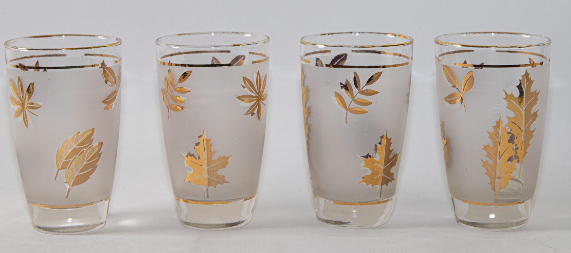 Mid-Century Modern Vieux verres à cocktail Libbey givrés et dorés à feuillage, ensemble de 4 pièces en vente