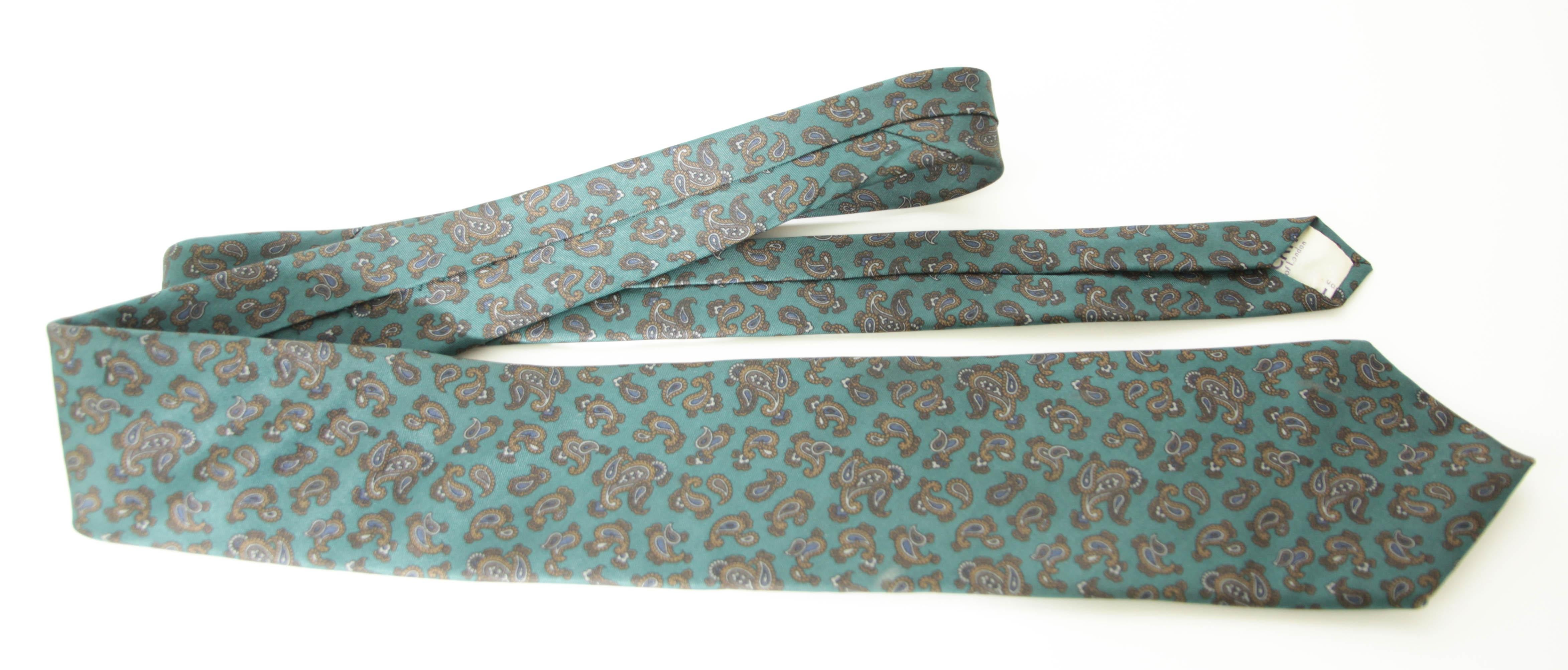 Vintage LIBERTY of London Silk Tie With Paisley Motifs Men NeckTie For Sale 4