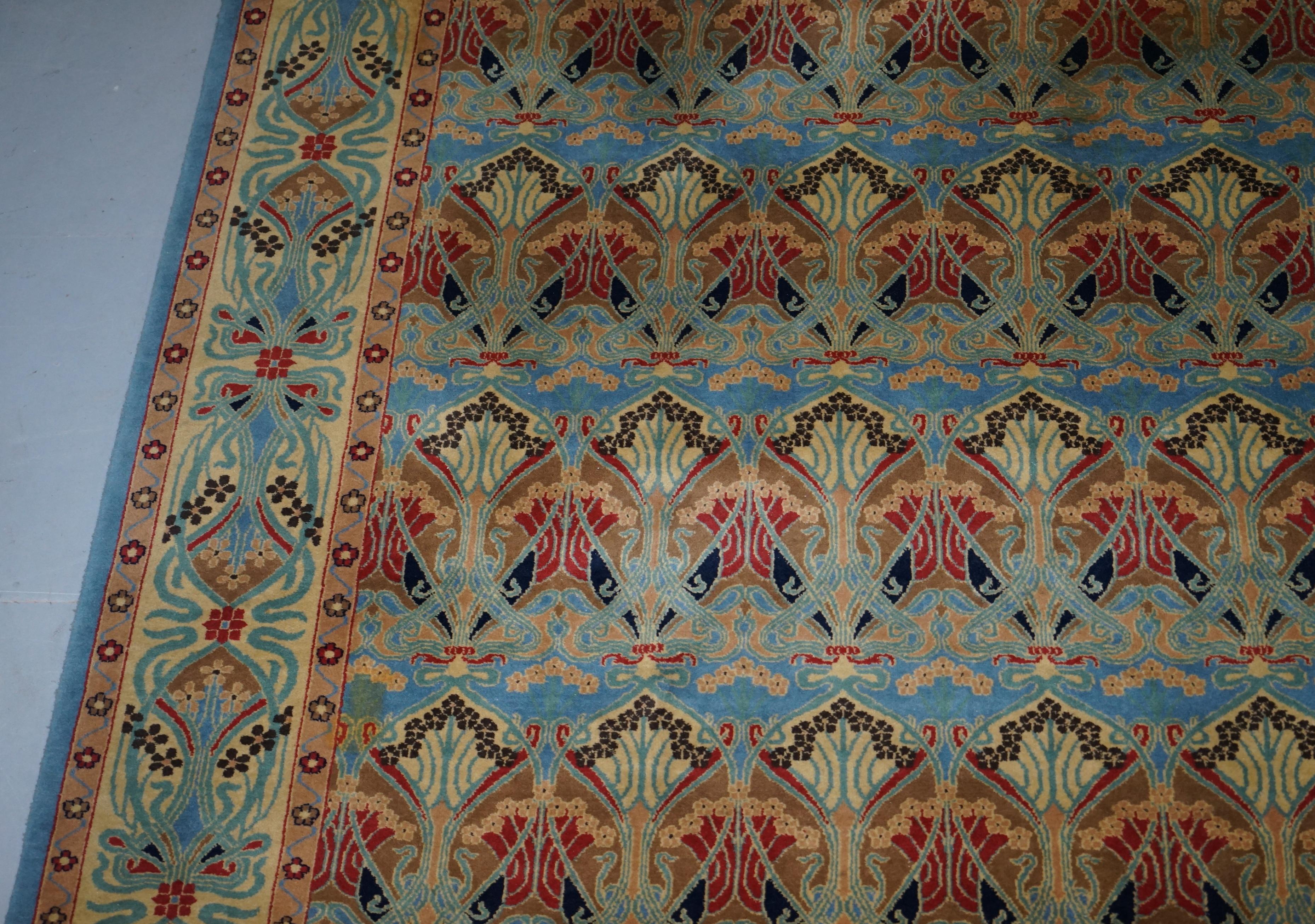 Indian Vintage Liberty's London Ianthe Made in India 100% Wool Pile Kaimuri Rug Carpet