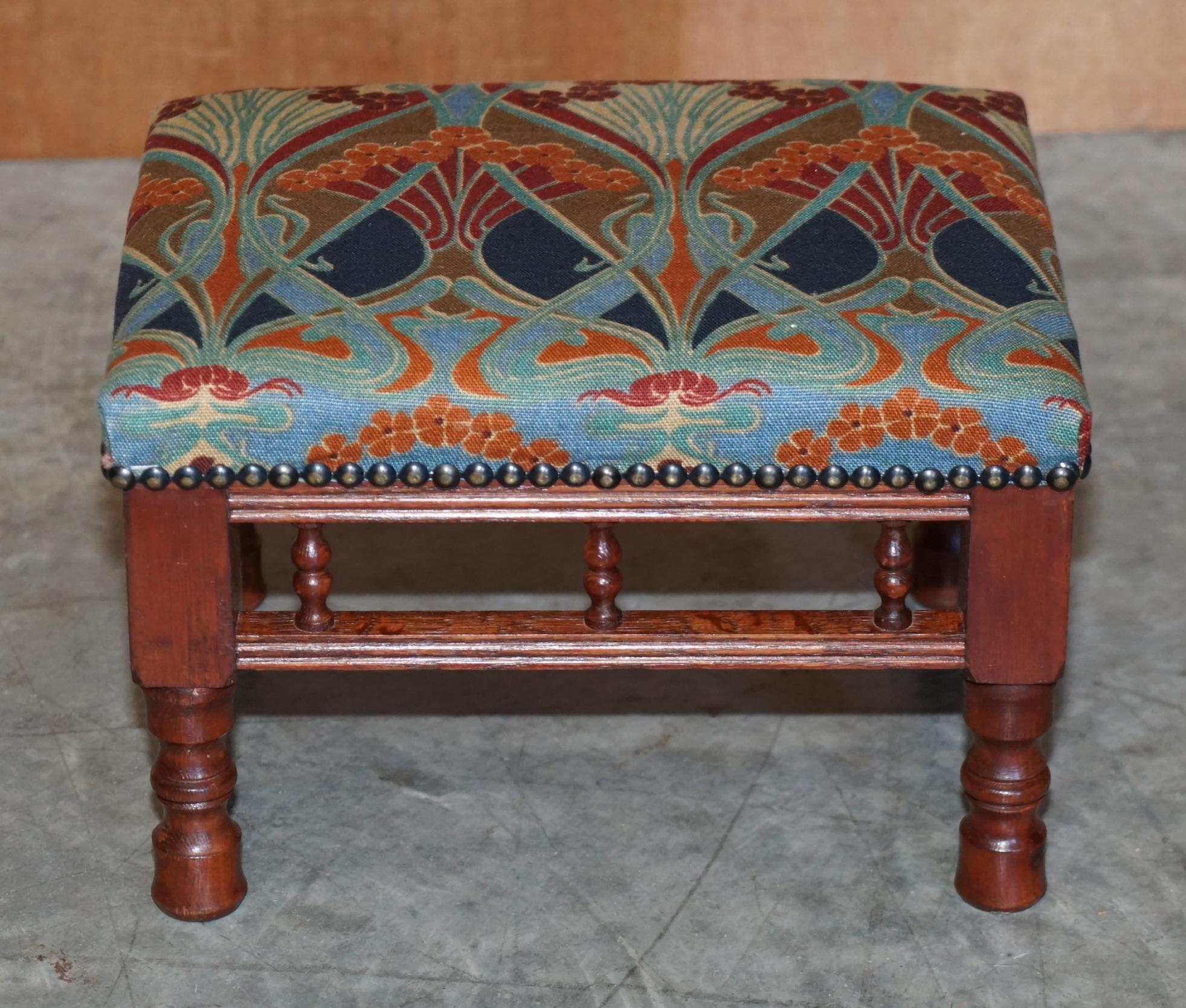 Vintage Liberty's London Ianthe Upholstered Pitch Pine Pew Bench & Footstool For Sale 10
