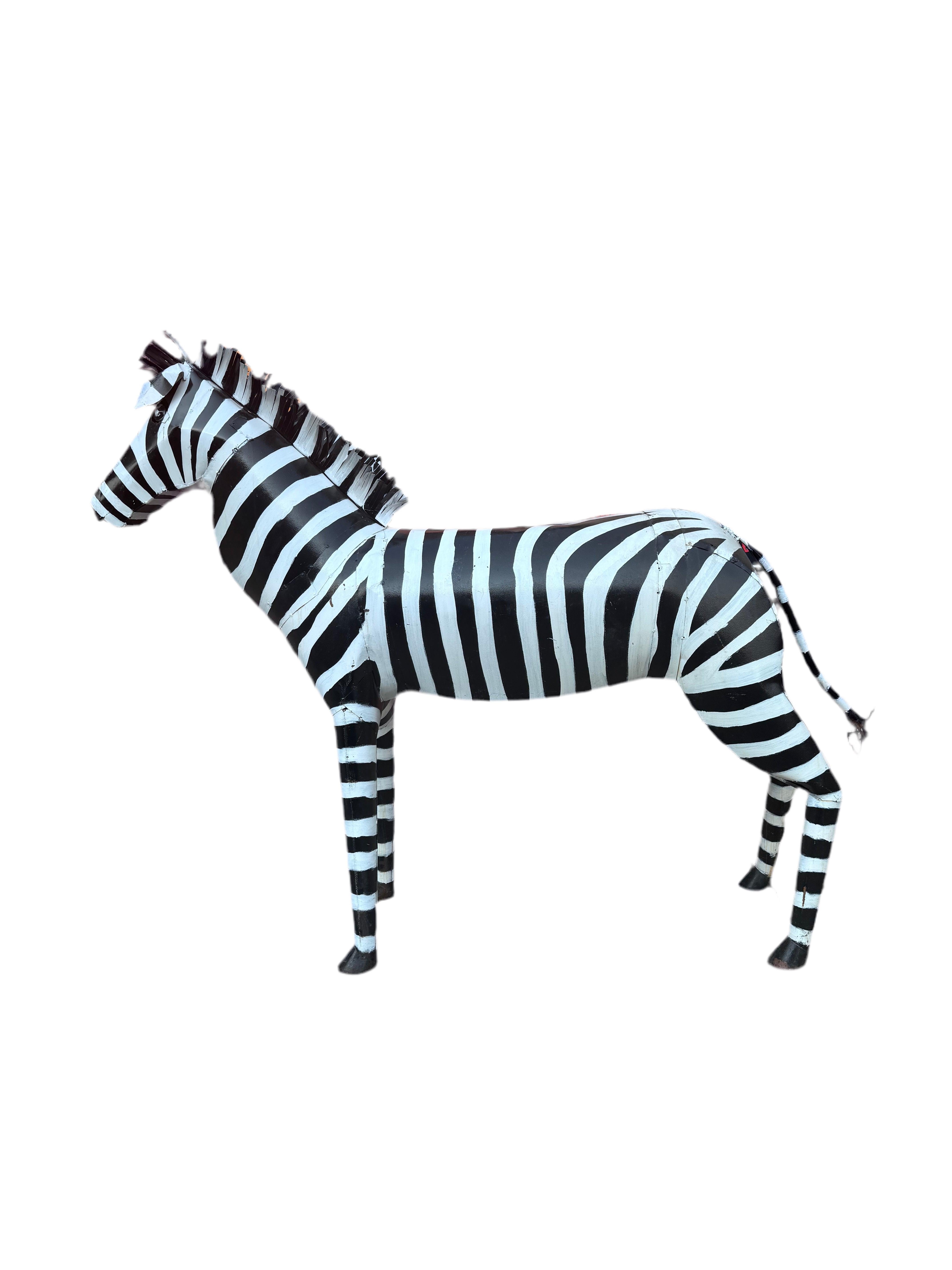 Statue da giardino Zebra vintage in metallo - Coppia in vendita 3
