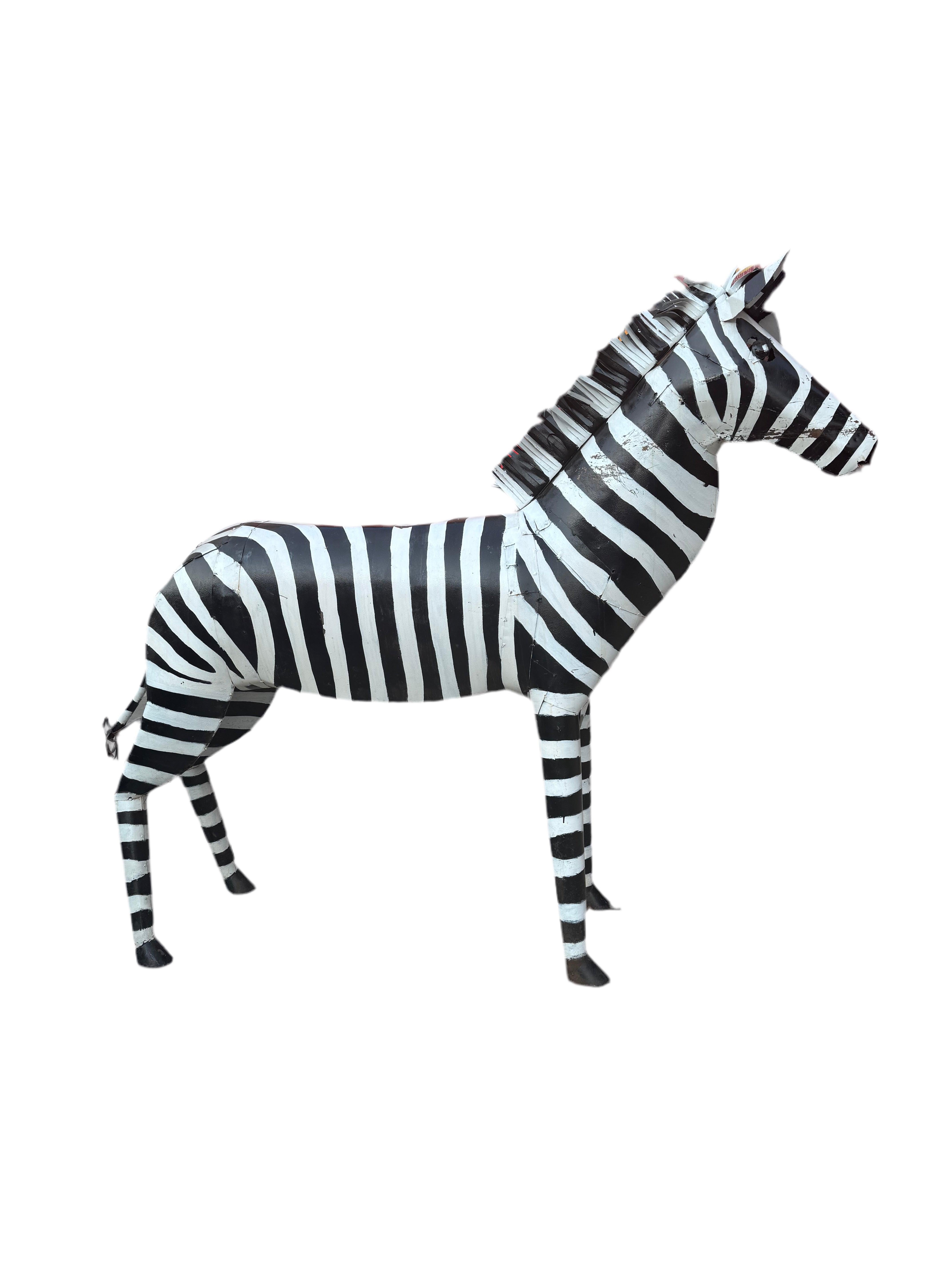 Statue da giardino Zebra vintage in metallo - Coppia in vendita 1
