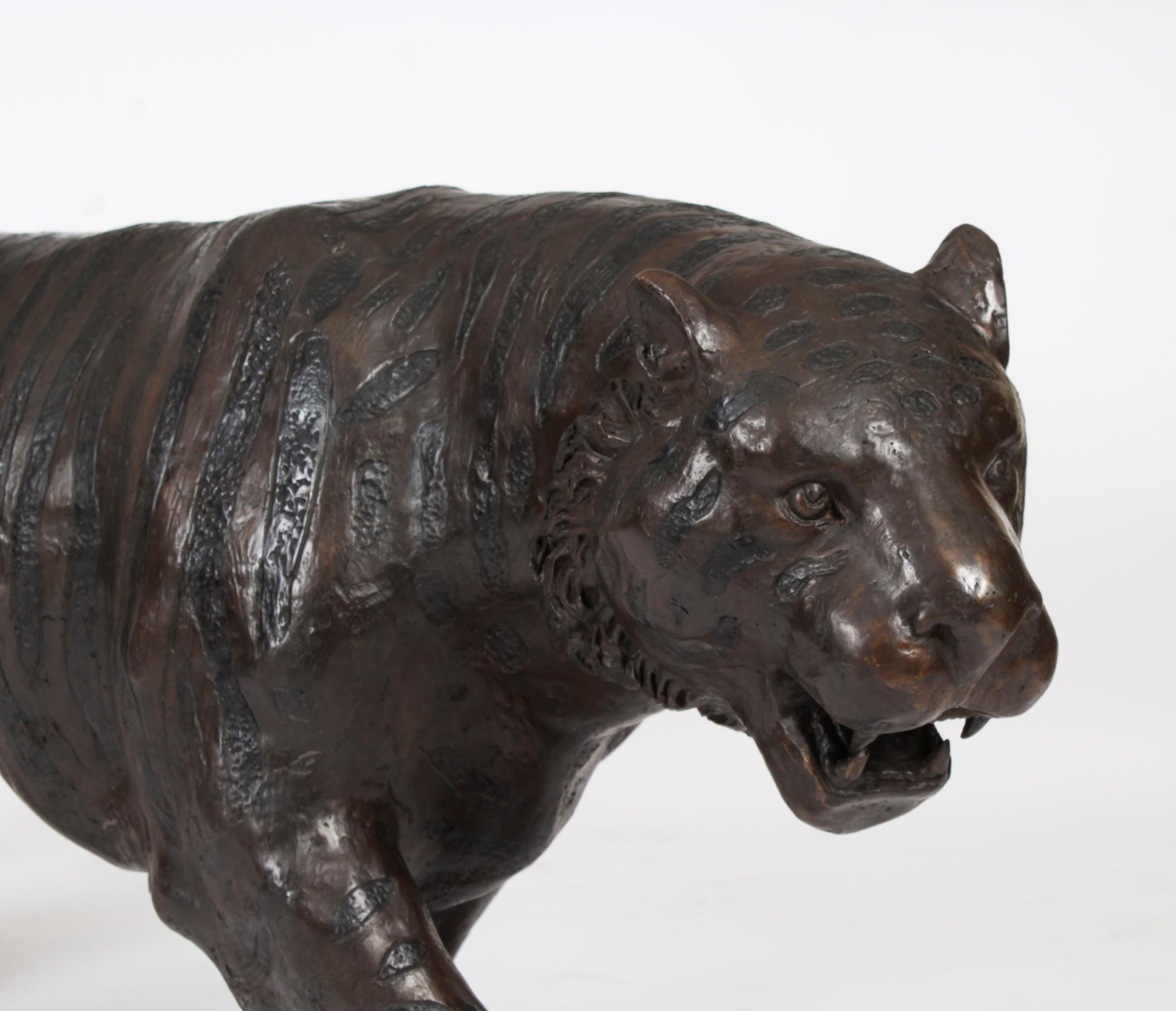 Vintage Life Size Bronze Tiger 20th Century For Sale 3