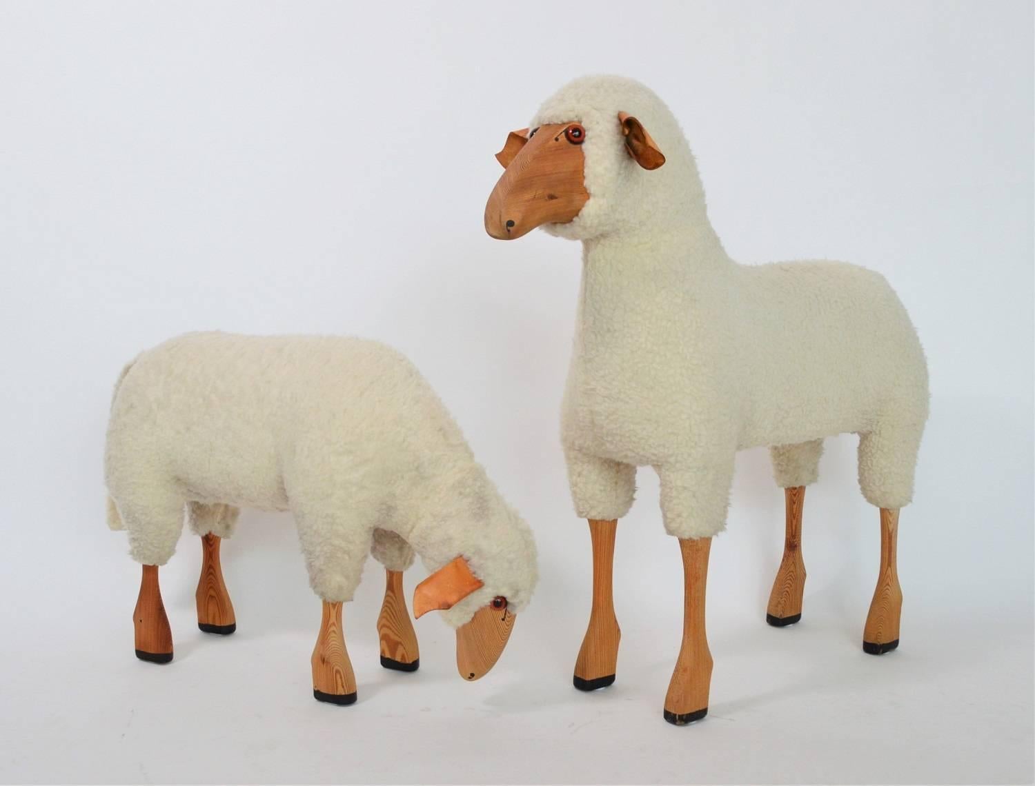 Beautiful set of two pieces of vintage sheep’s handmade of beechwood and sheepskin or fur.
They can be used as decorative objects only but are also adapted as small children seats.
The sheep’s are in lifesize and for their age in very good vintage