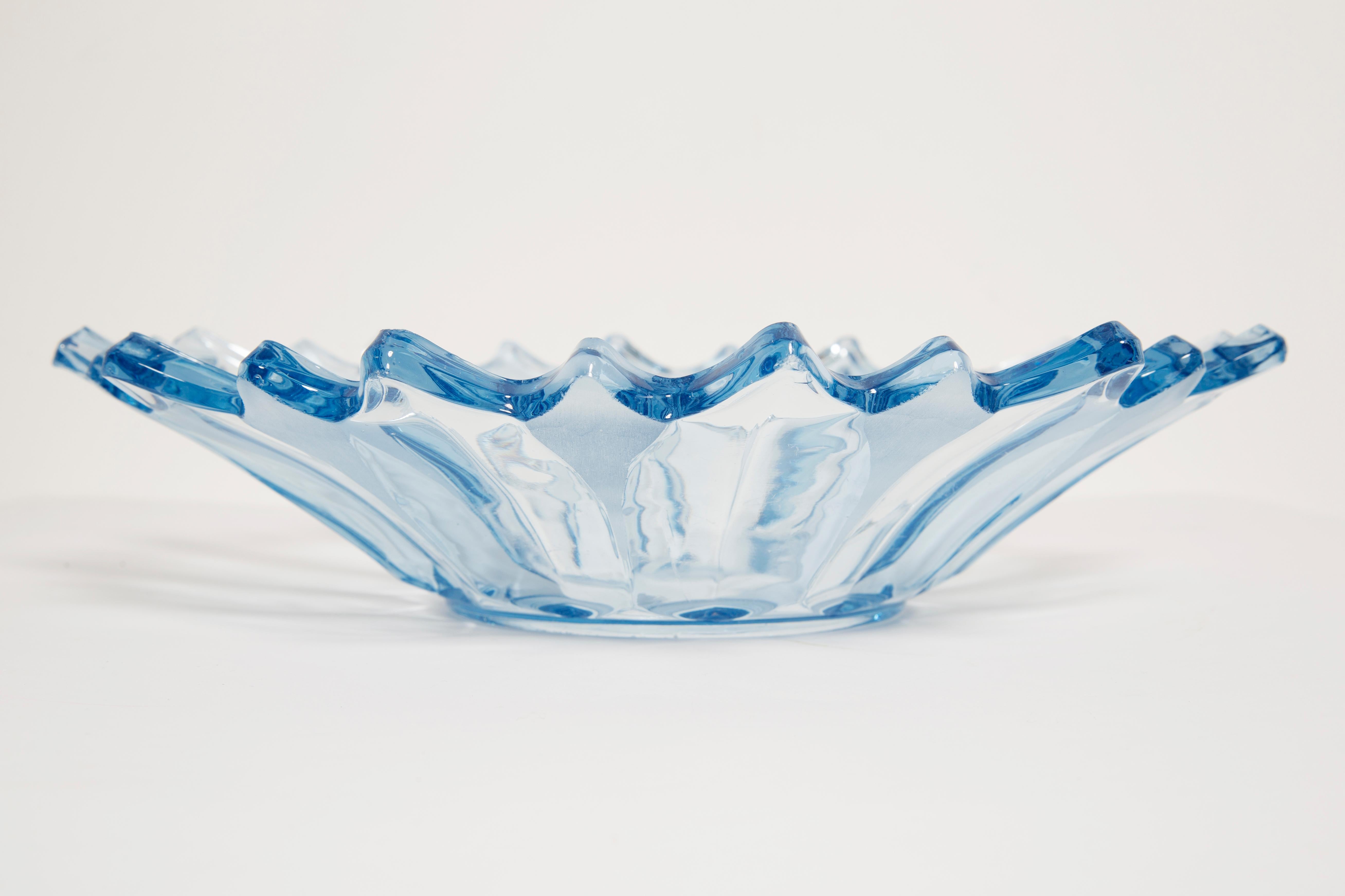 Vintage Light Blue Decorative Glass Plate, Italy, 1960s In Excellent Condition For Sale In 05-080 Hornowek, PL