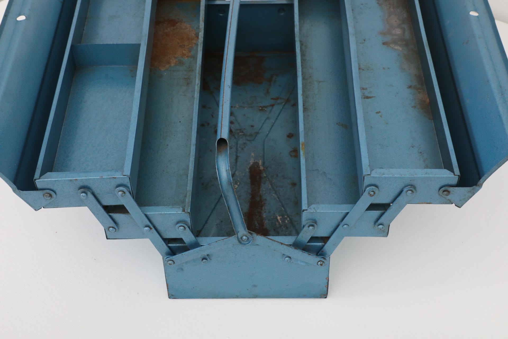 Vintage Light Blue Metal Tool or Tackle Box For Sale 10