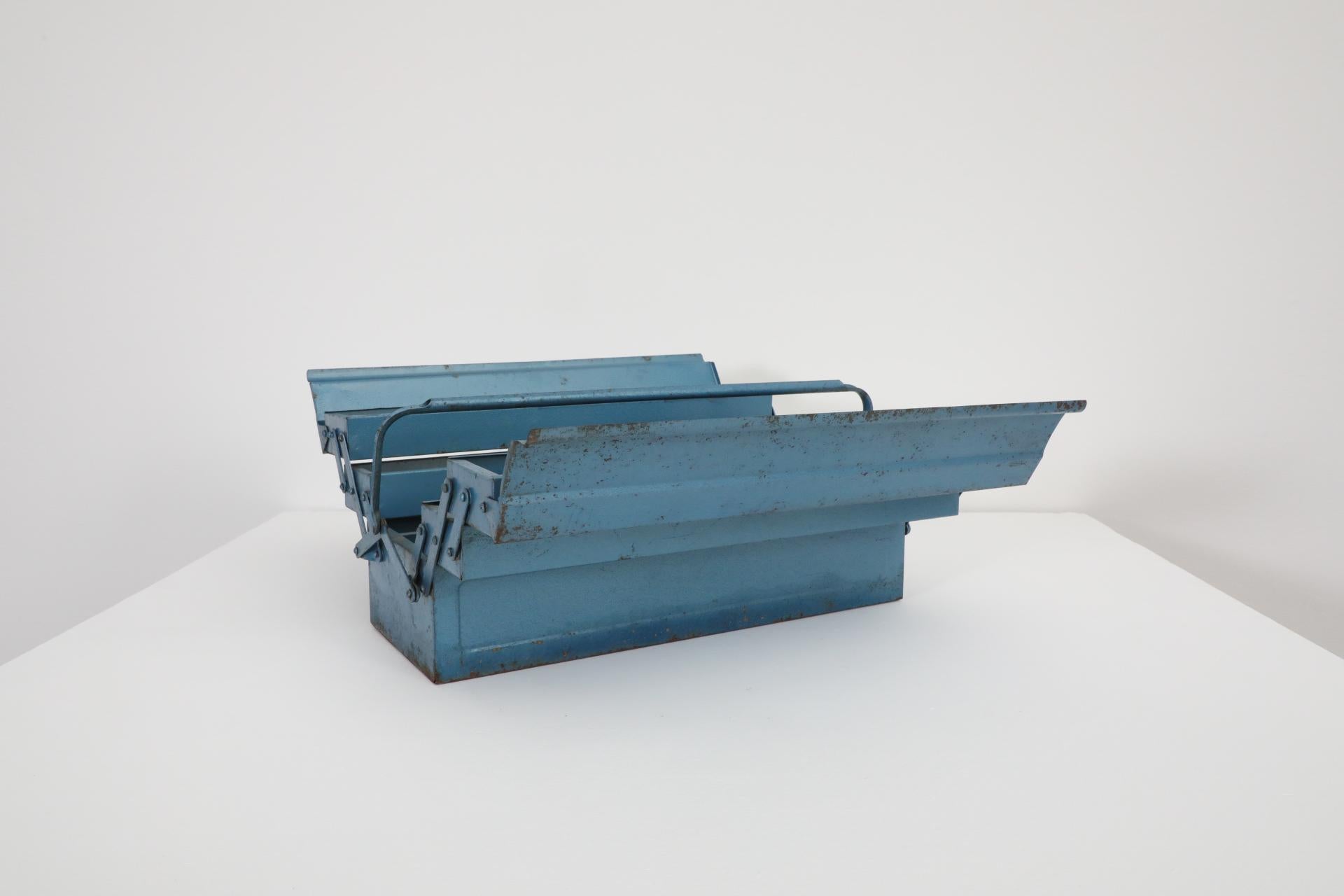 20th Century Vintage Light Blue Metal Tool or Tackle Box For Sale