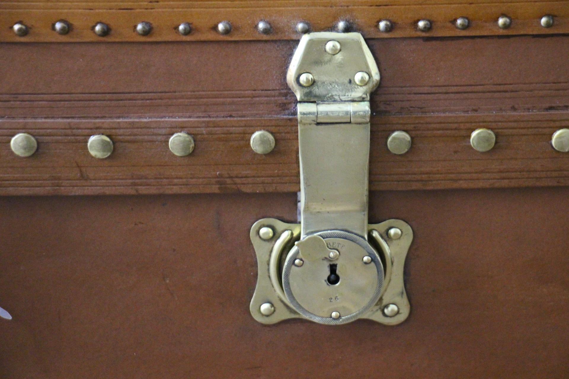 Français Malle à vapeur vintage Lights Light Brown