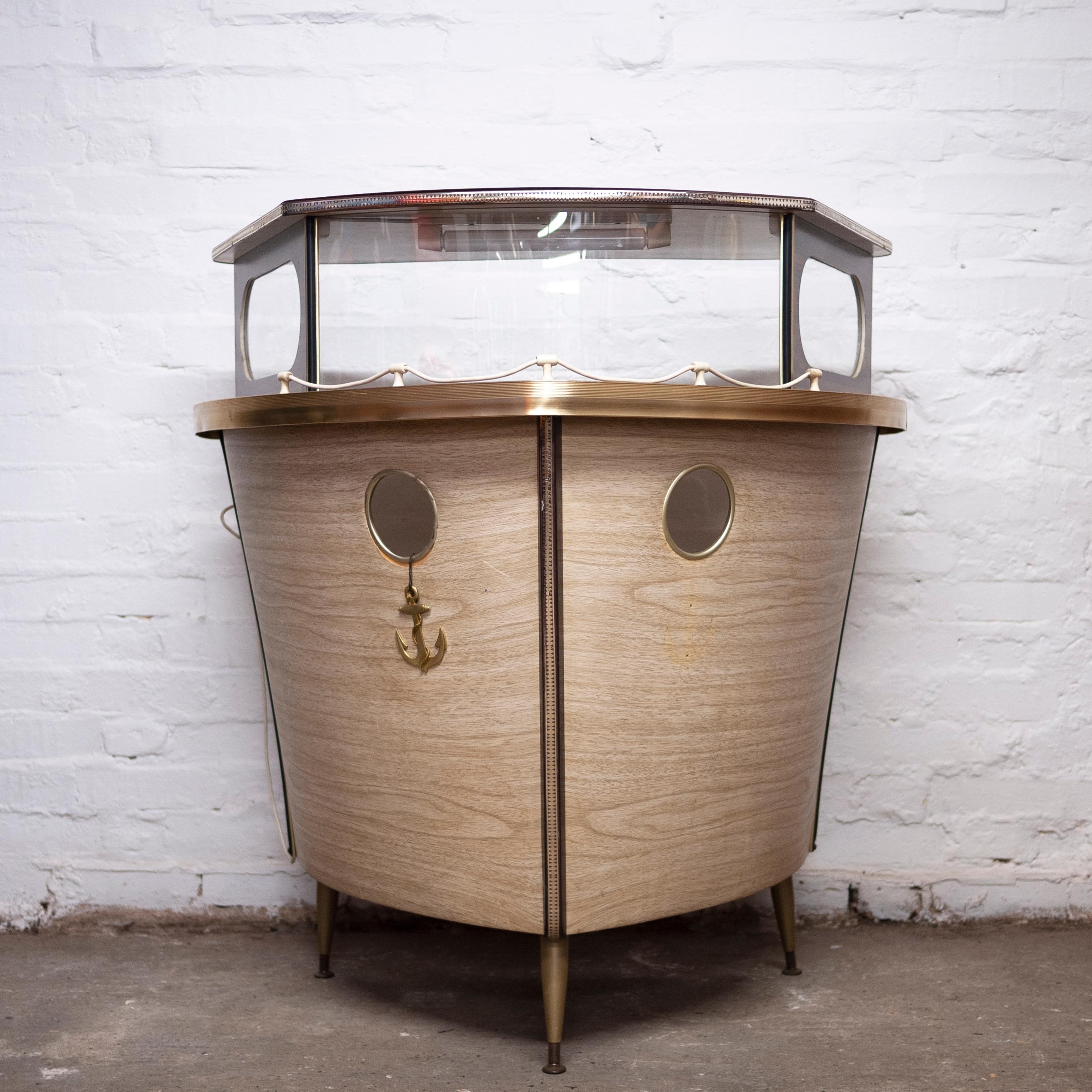 Mid-20th Century Vintage Light Up Boat Cocktail Bar with Anchor, 1950s For Sale