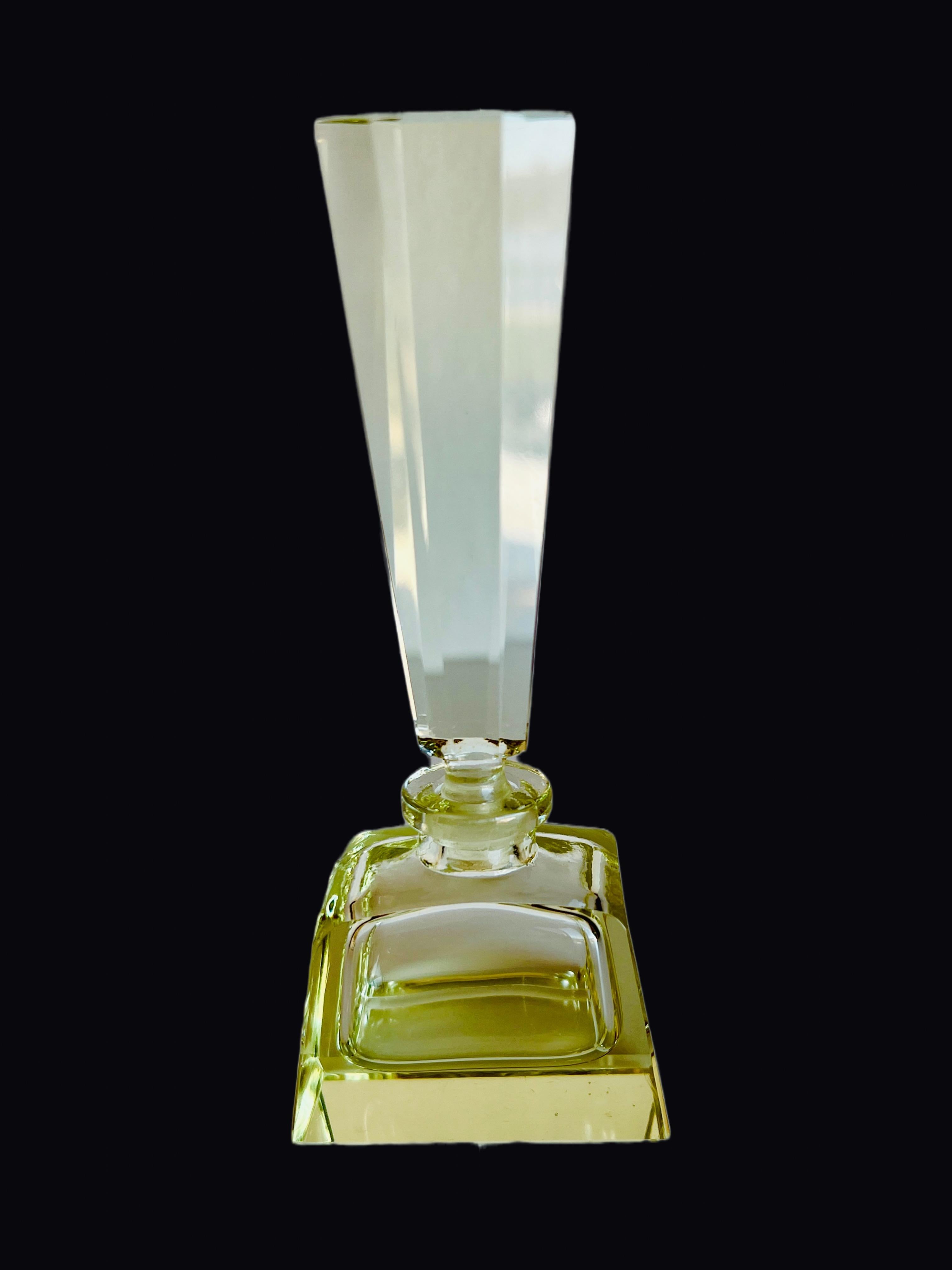 Vintage Light Yellow Crystal Glass Czech Perfume Bottle  In Good Condition For Sale In Sausalito, CA