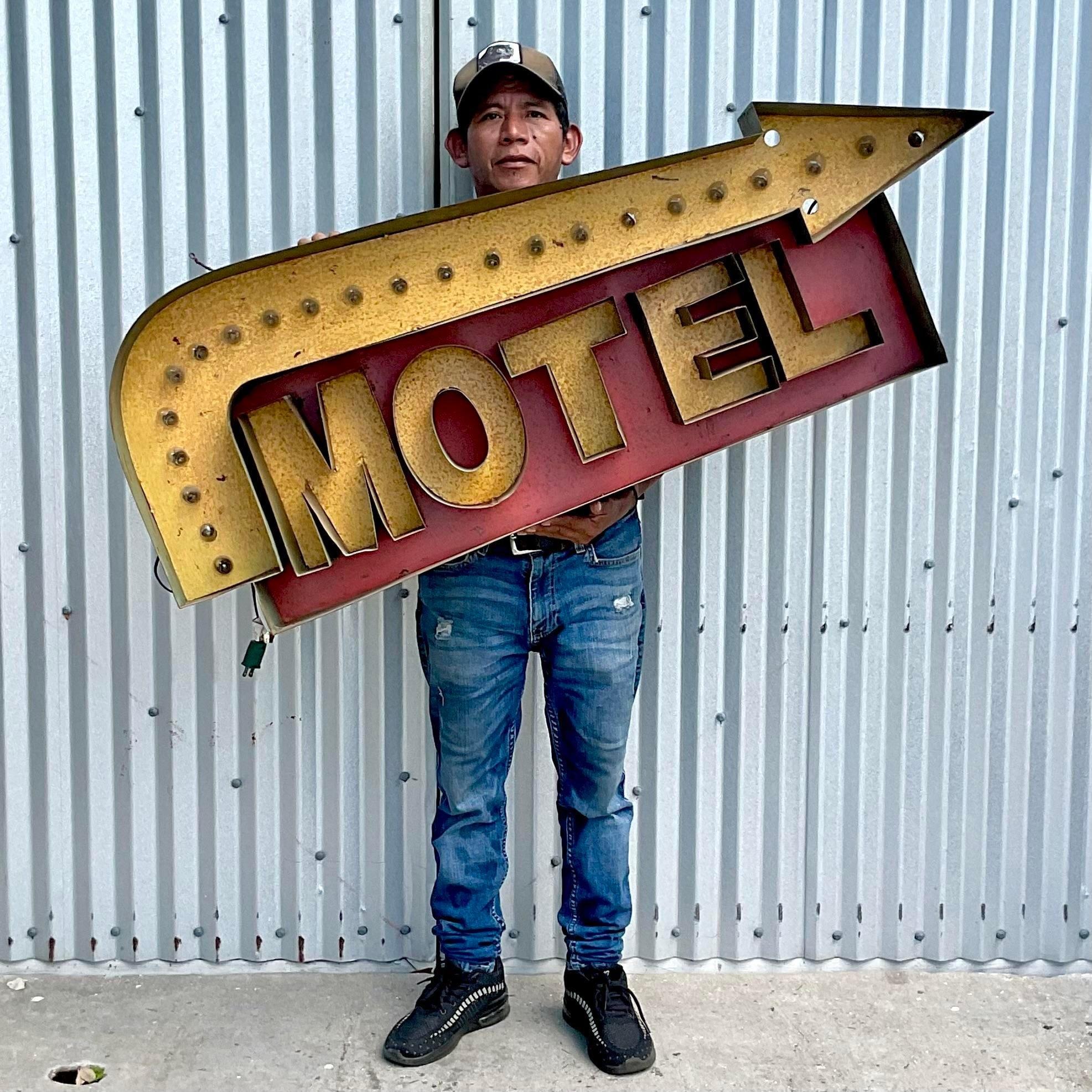 American Vintage Lighted Mid-Century Modern Motel Sign For Sale