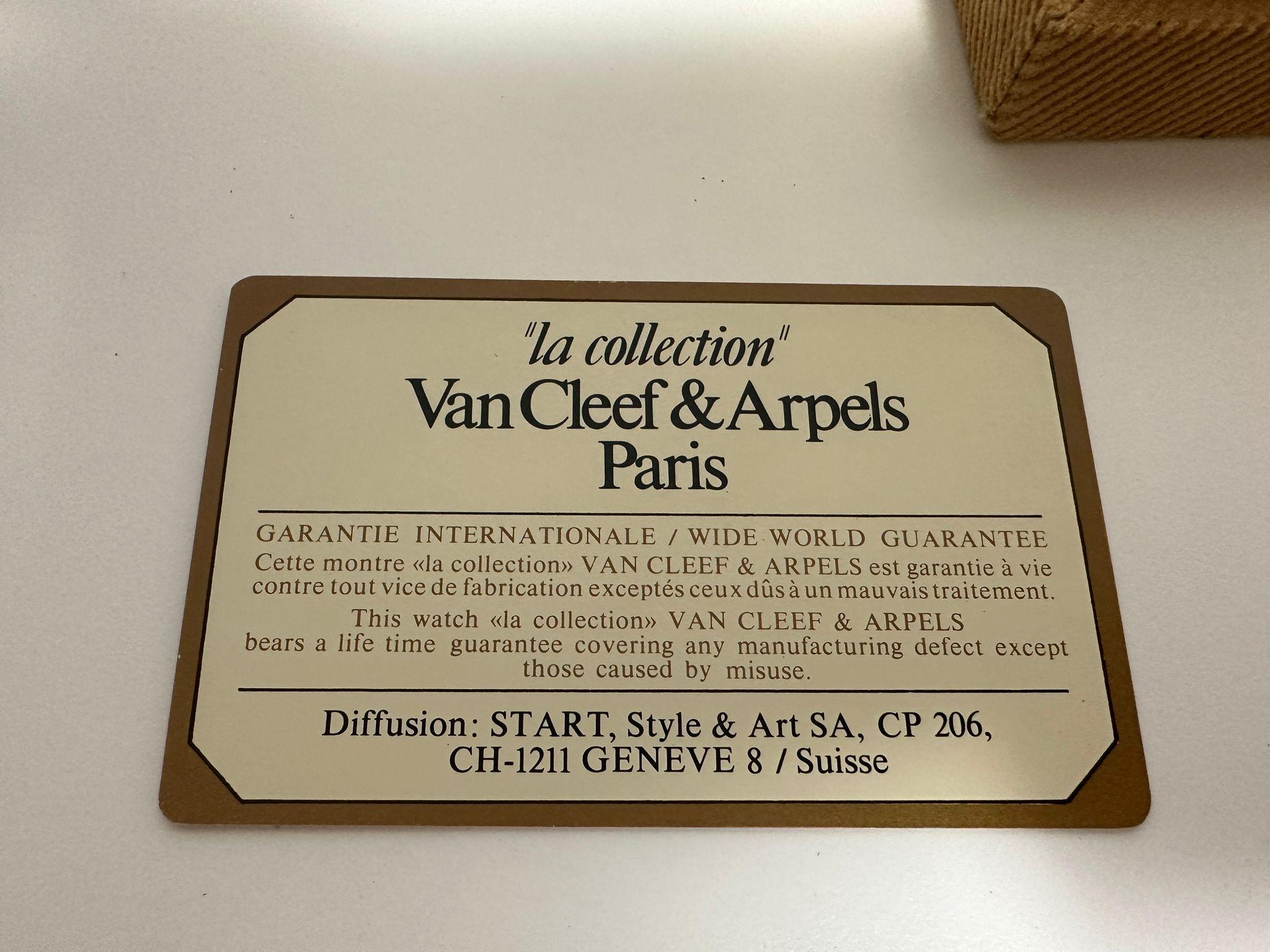 Vintage Lighter by Van Cleef & Arpels, the Gold Plated and Black Enamel Case 1