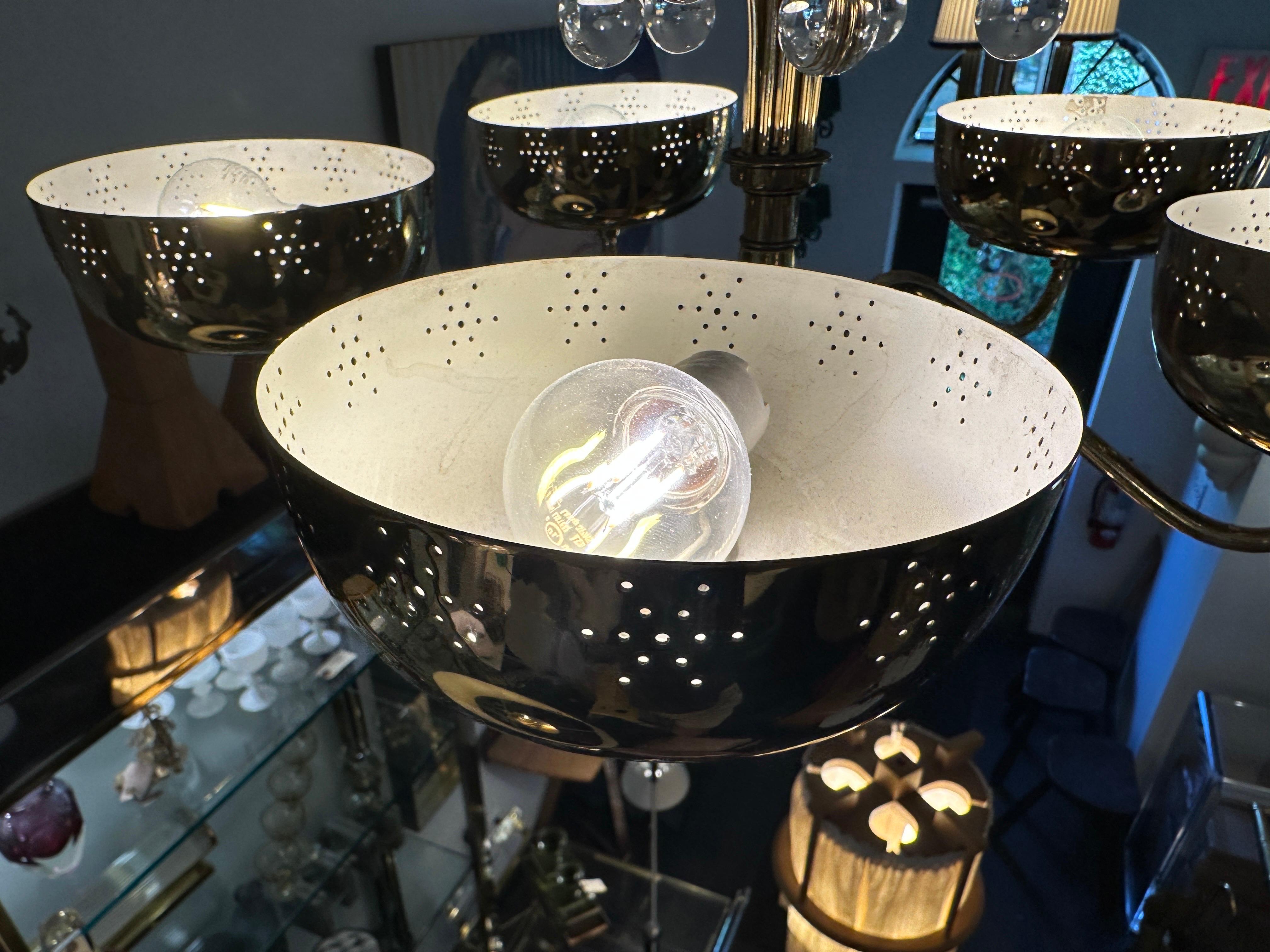 Vintage Lightolier 5-Light Perforated Brass Chandelier In Good Condition For Sale In East Hampton, NY