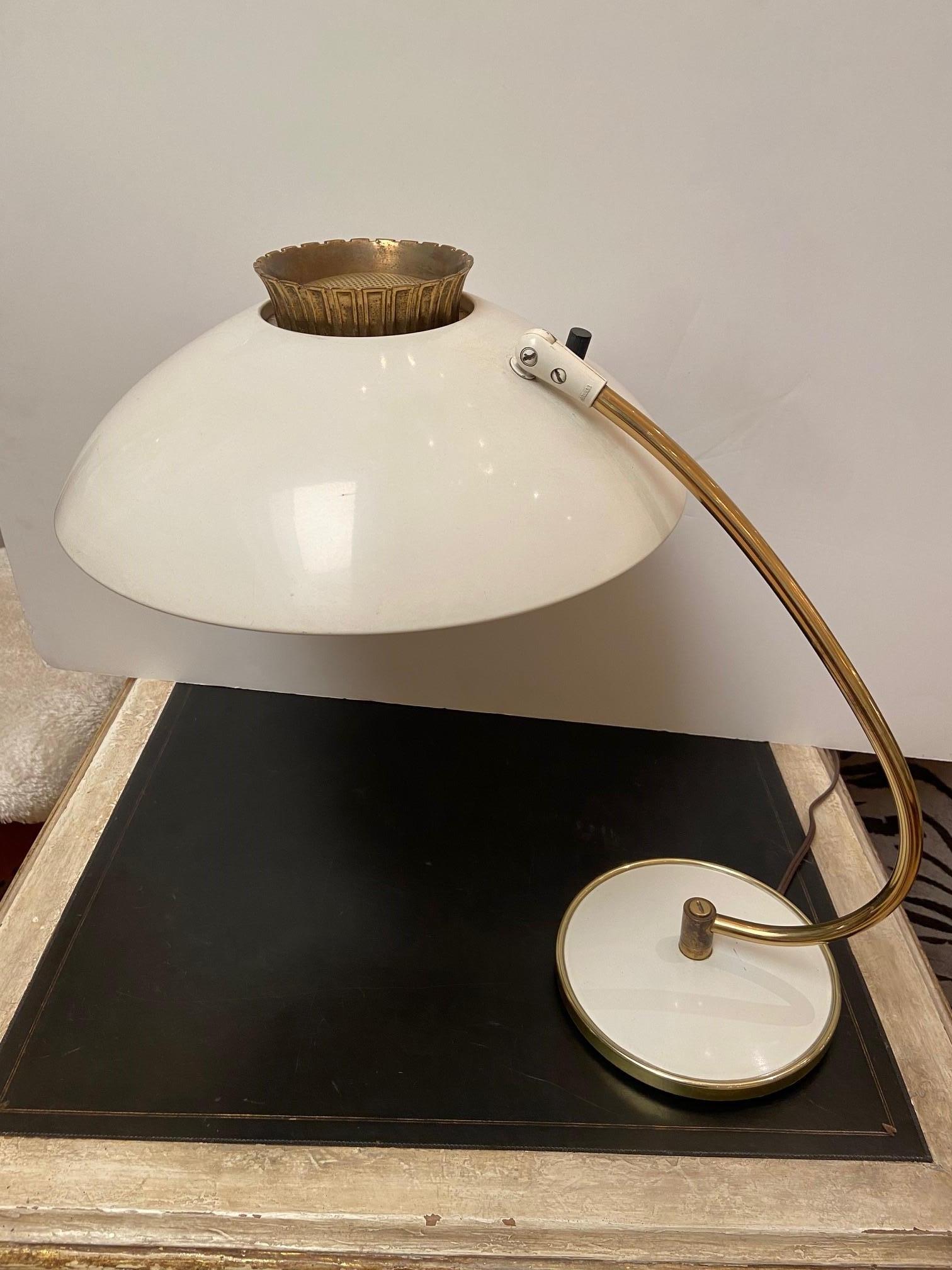 American Vintage Lightolier Desk Lamp For Sale