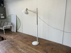Vintage Lightolier Style Cantilevered Mid-Century Floor Lamp