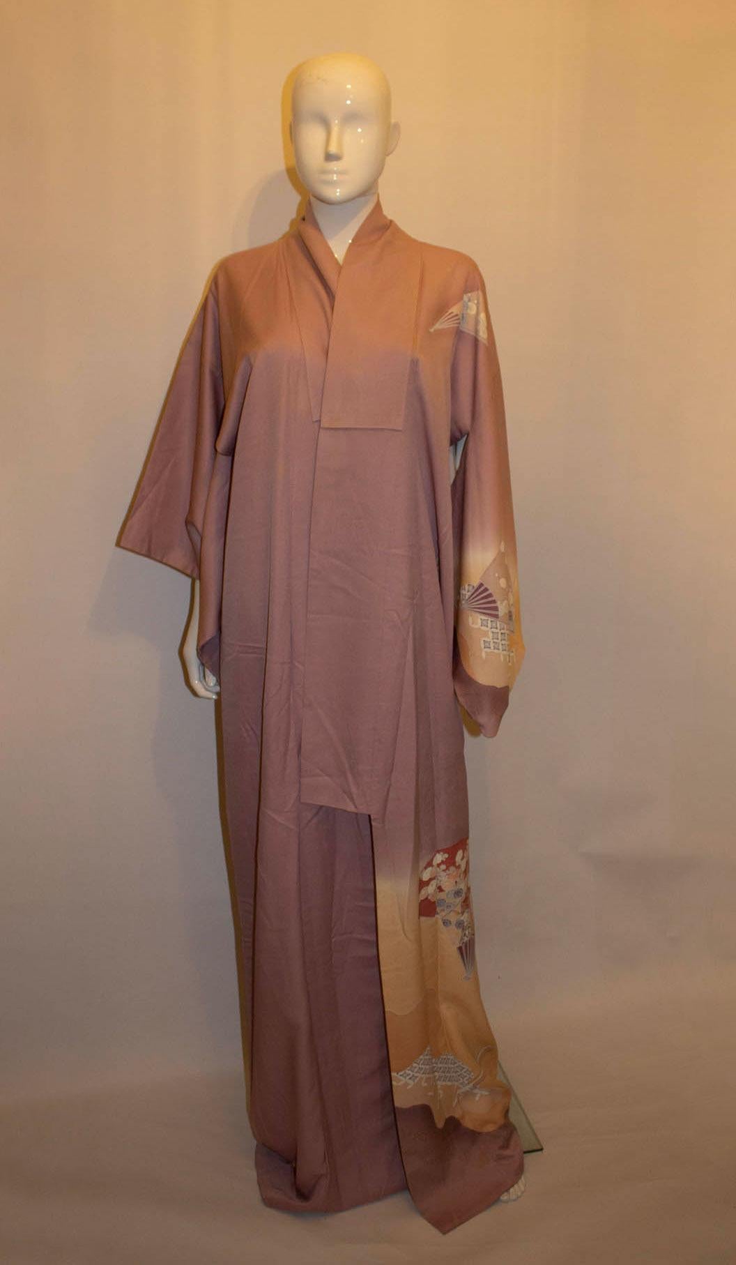 Vintage Lilac Kimono For Sale 2
