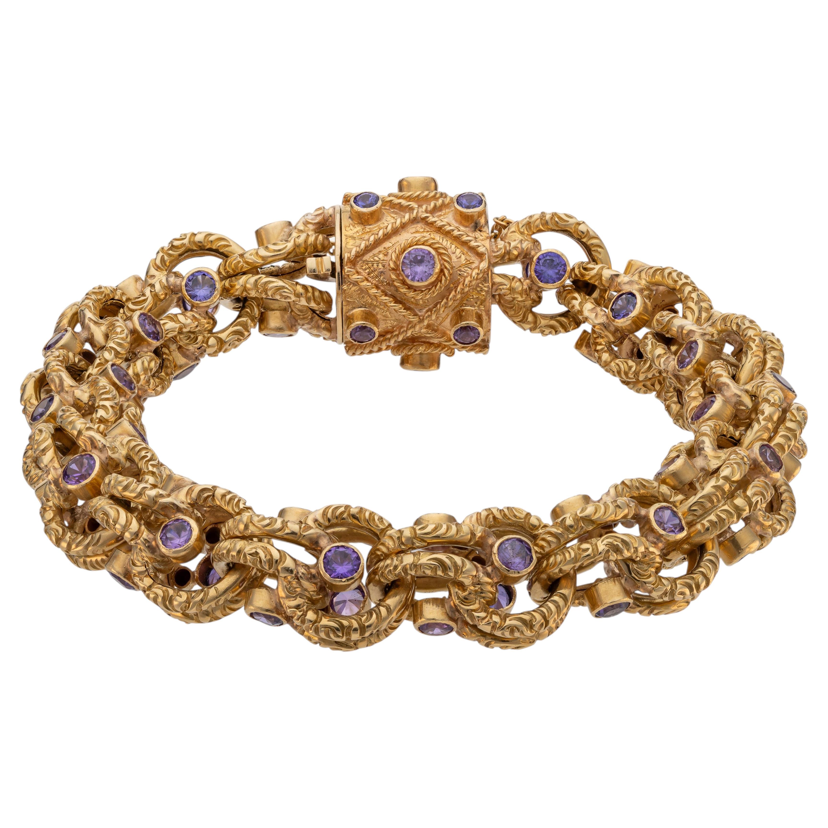 Vintage Lilac Sapphire 19.2 kt Yellow Gold Textured Link Bracelet