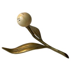 Escultura Lirio Vintage - Adorno Floral en Latón