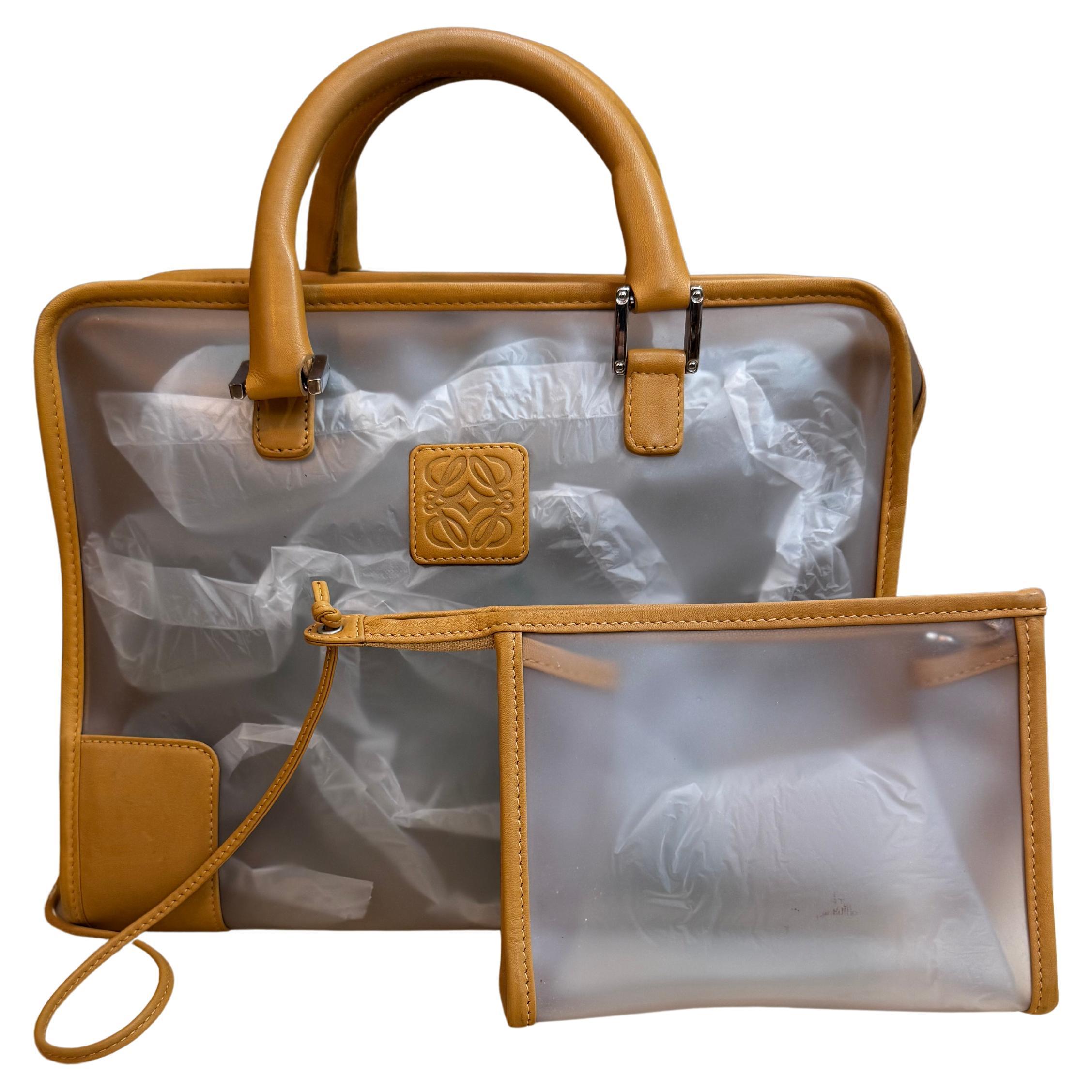 Vintage Limited Edition LOEWE Vinyl Amazona 32 Boston Bag Brown Calfskin en vente