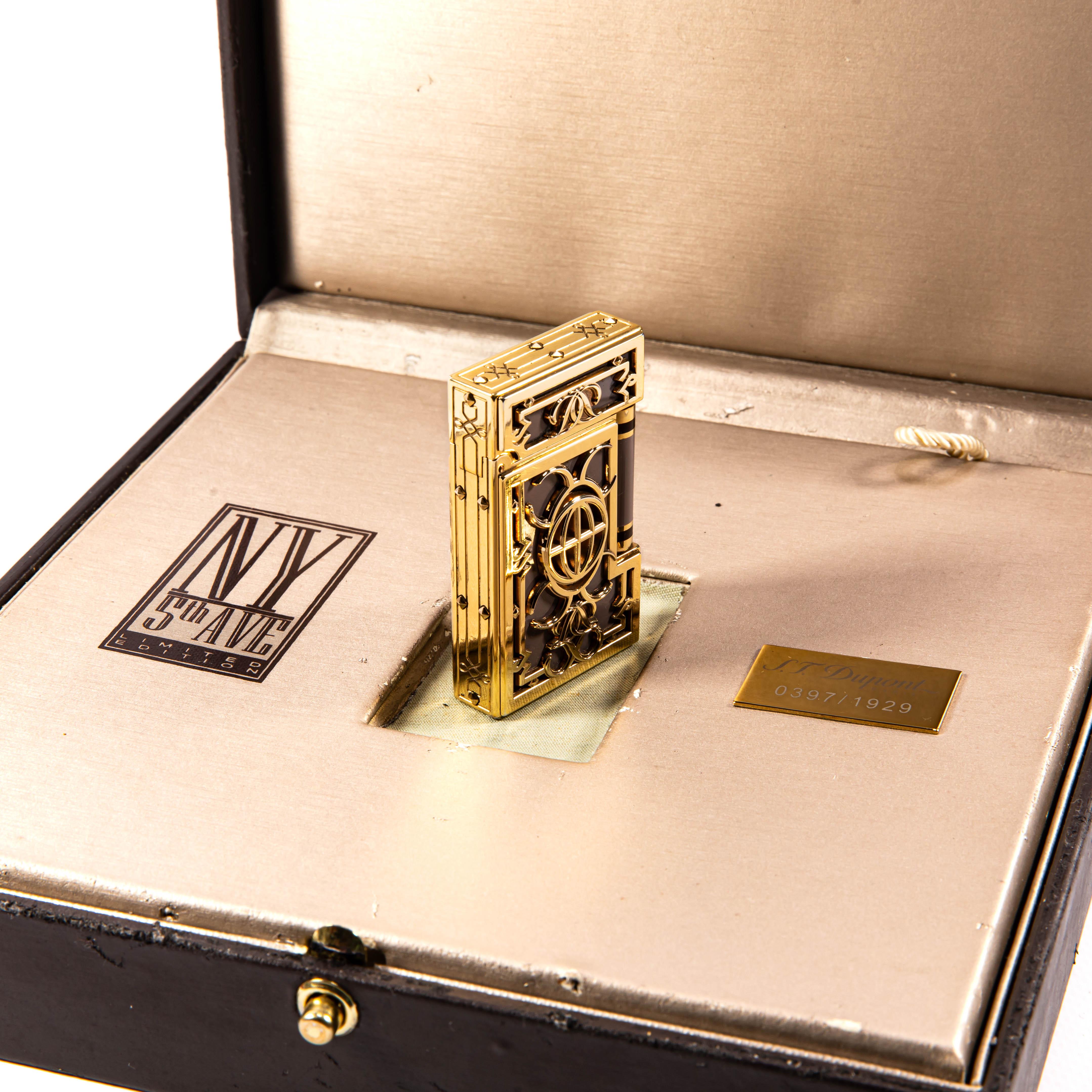 Vintage Limited Edition S.T. DUPONT Ligne 2 Regular Lights New York 5th Avenue en vente 4