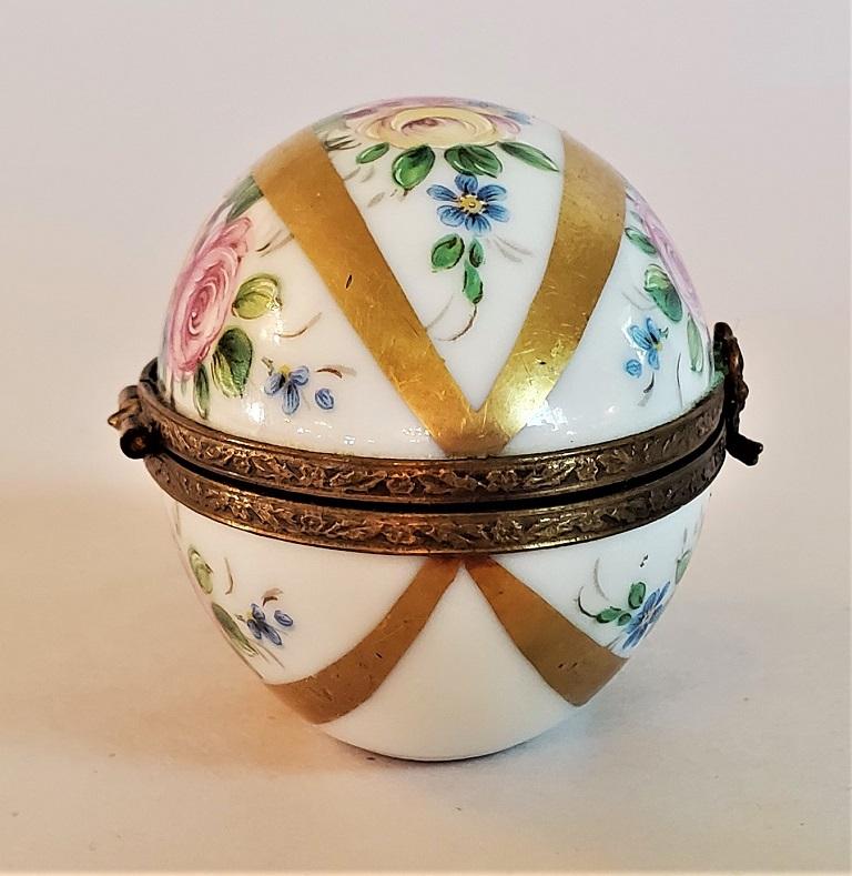 20th Century Vintage Limoges Egg Ring Box