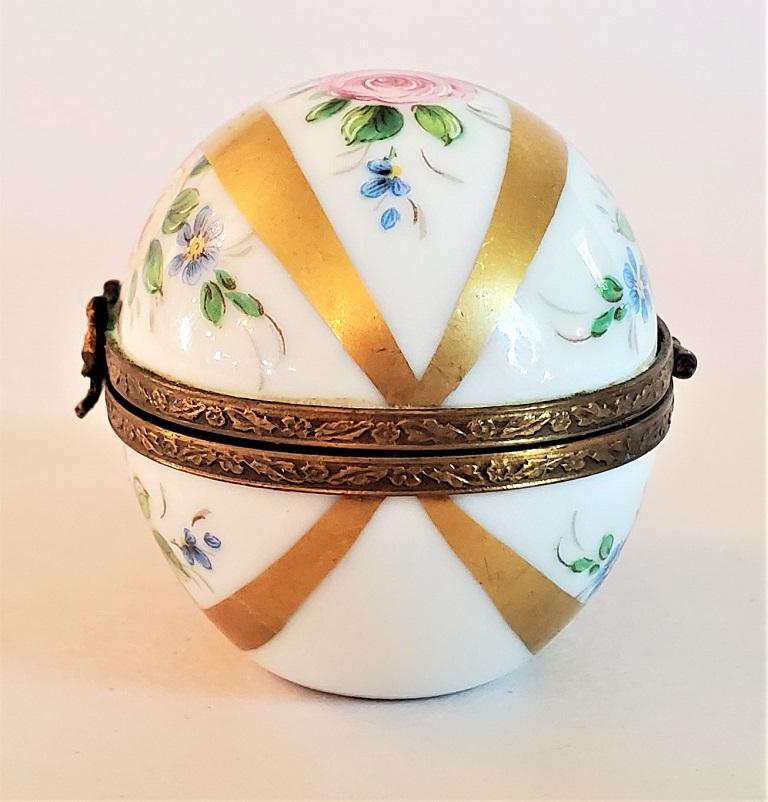 Hand-Painted Vintage Limoges Egg Ring Box