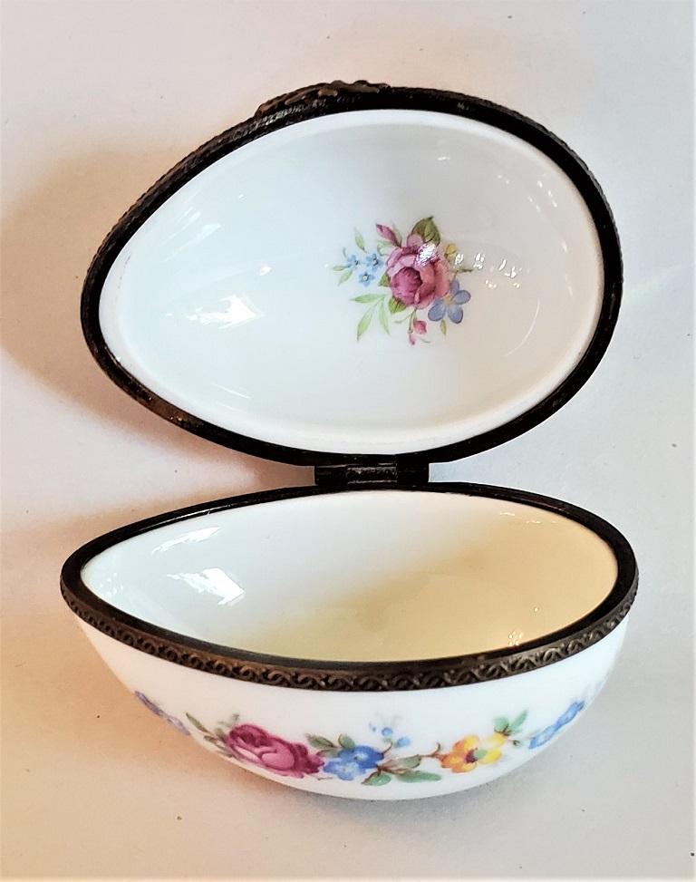 Hand-Painted Vintage Limoges Egg Shaped Ring Box