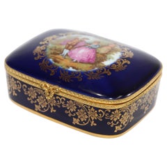 Vintage Limoges France 22-Karat Gold Trinket Box in Cobalt Royal Blue