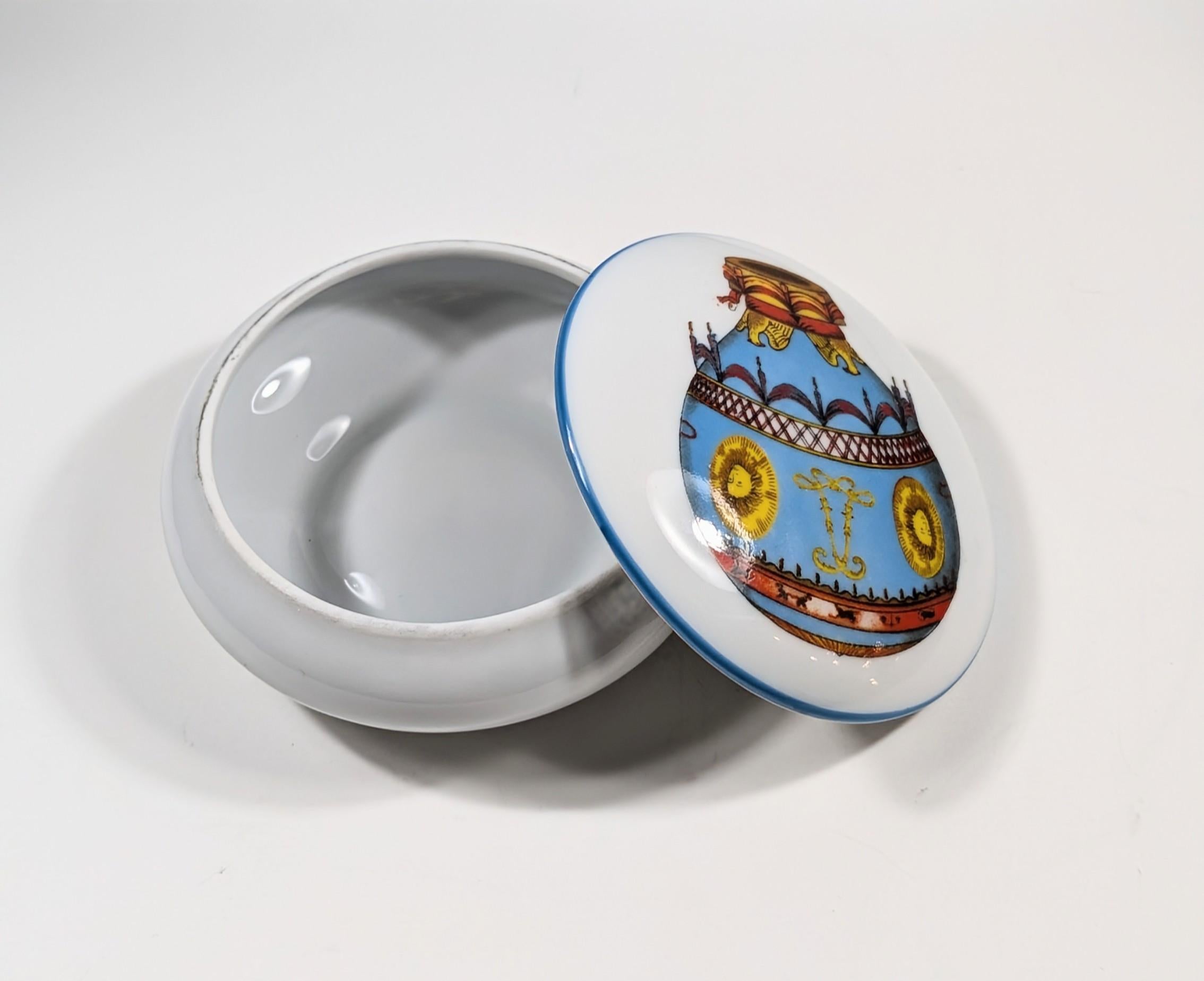 XIXe siècle Boîte à bijoux vintage de Limoges France avec ballon d'aviation en vente