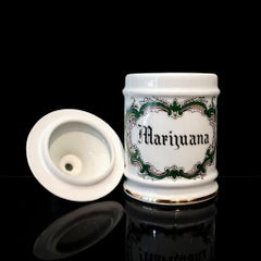 Tarro Boticario Vintage de Porcelana de Limoges - "Marihuana"